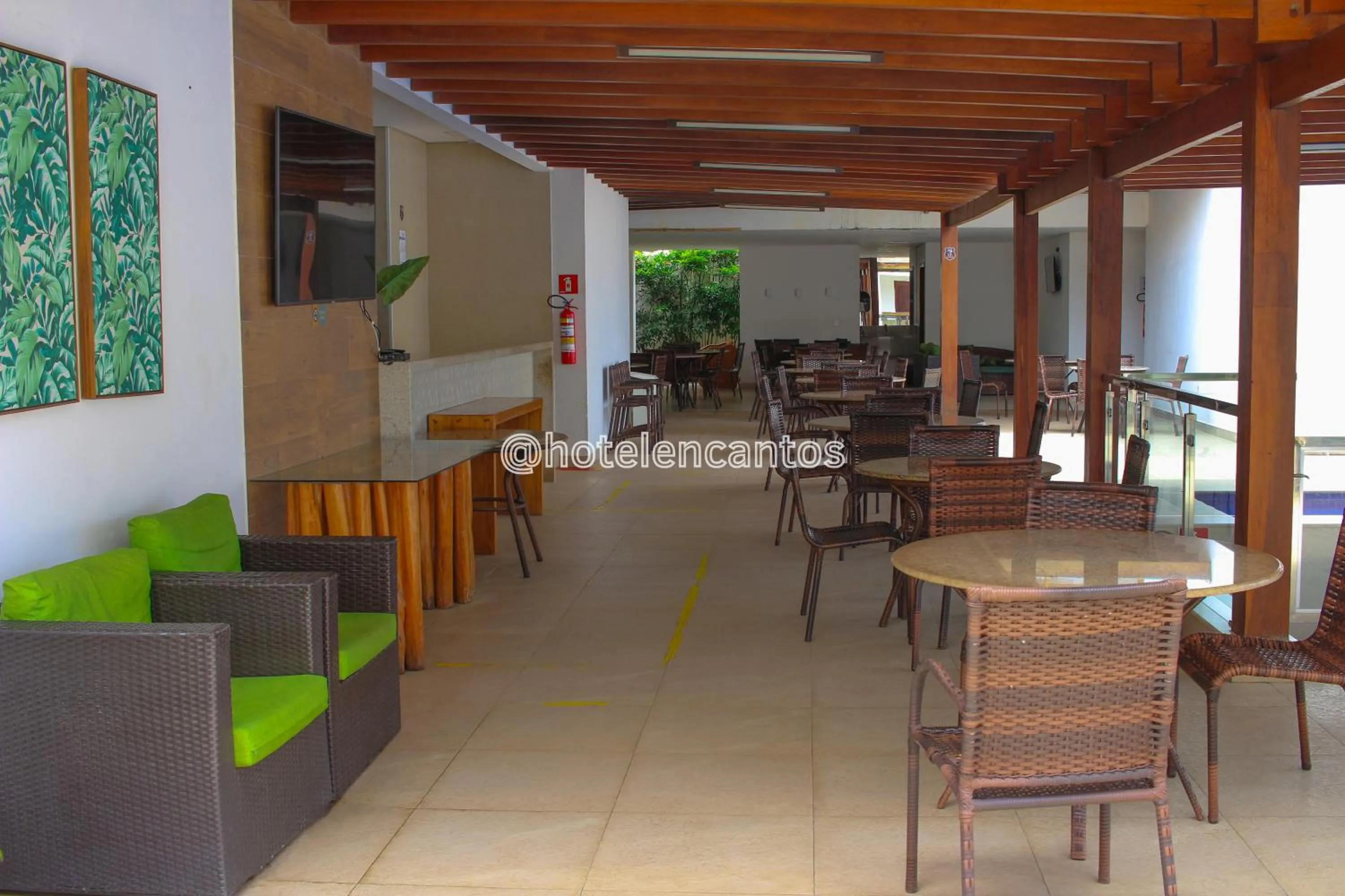 Restaurant/places to eat in Hotel Encantos de Itaperapuã