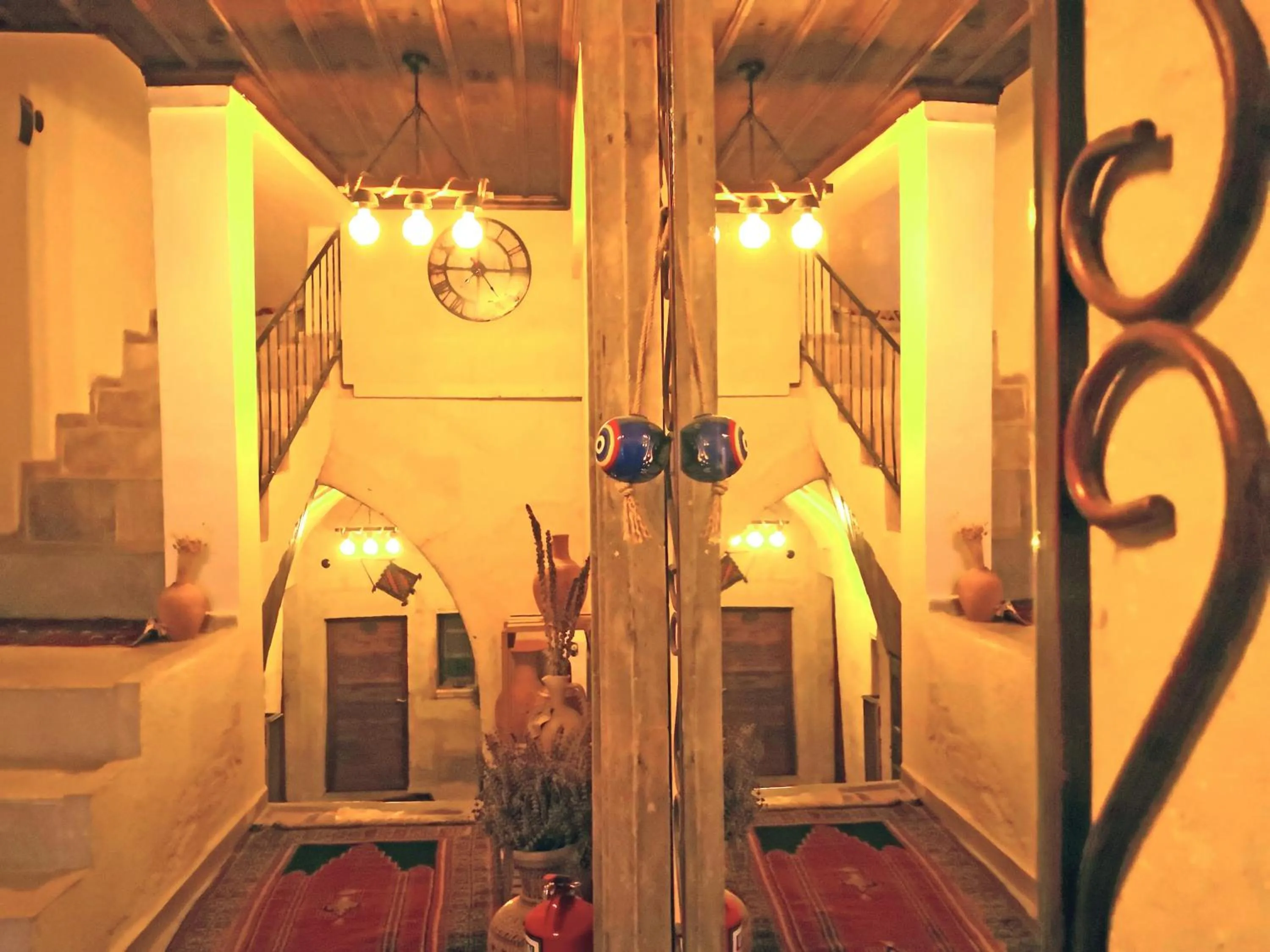 Facade/entrance in Larissa Cave Hotel