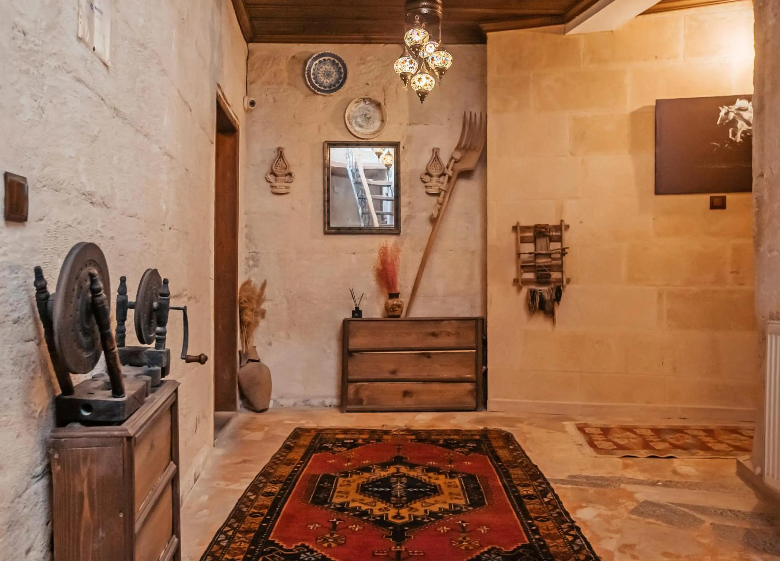 Facade/entrance in Larissa Cave Hotel