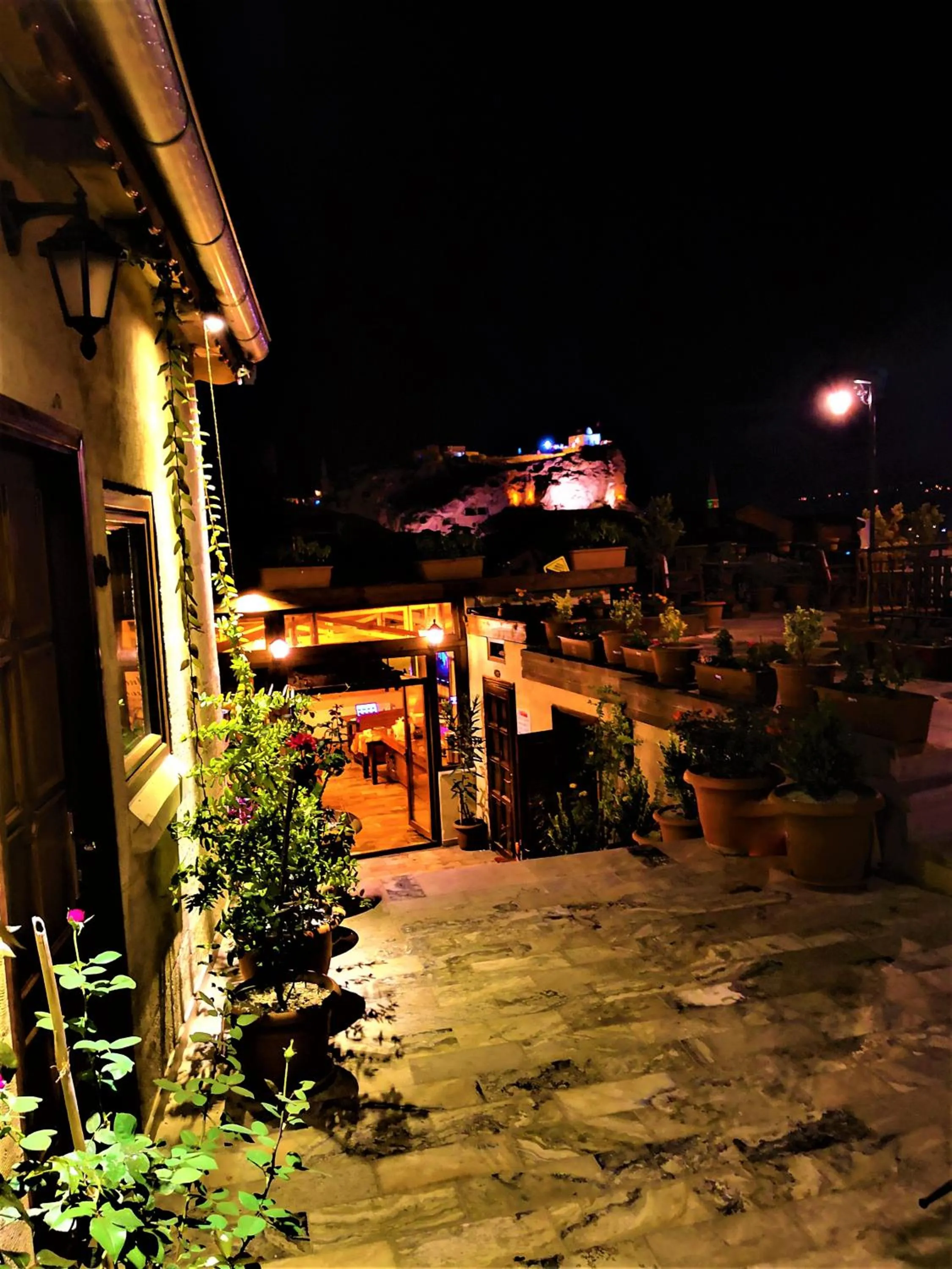 Neighbourhood in Larissa Cave Hotel