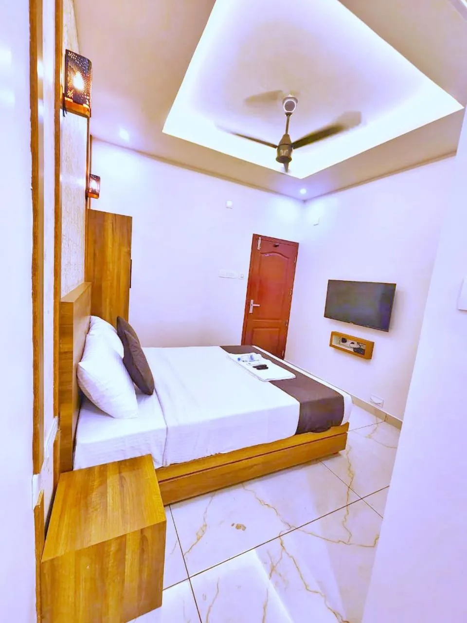 Bed in Apsara Residency