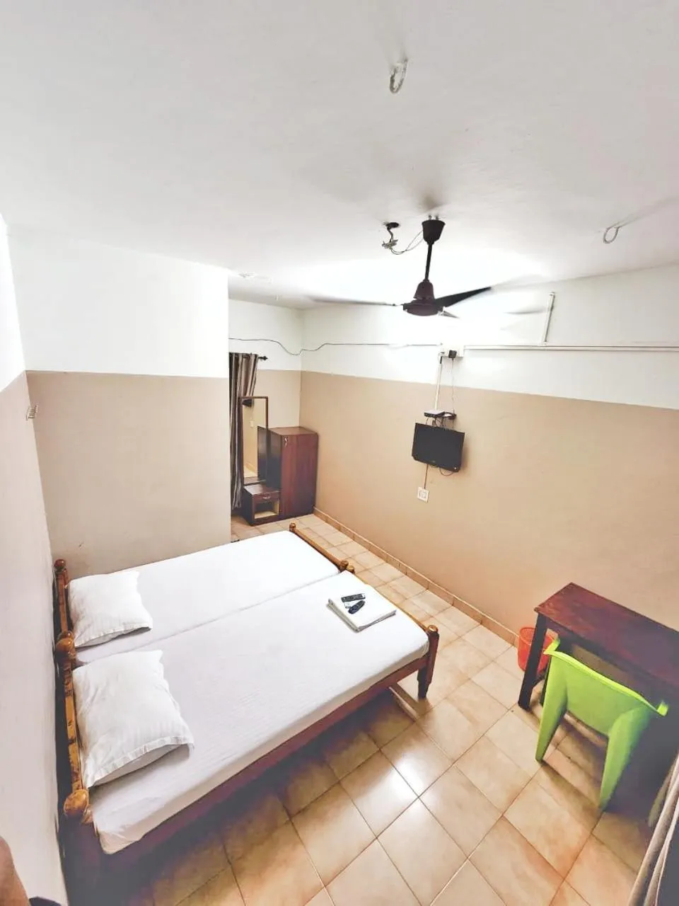 Bed in Apsara Residency