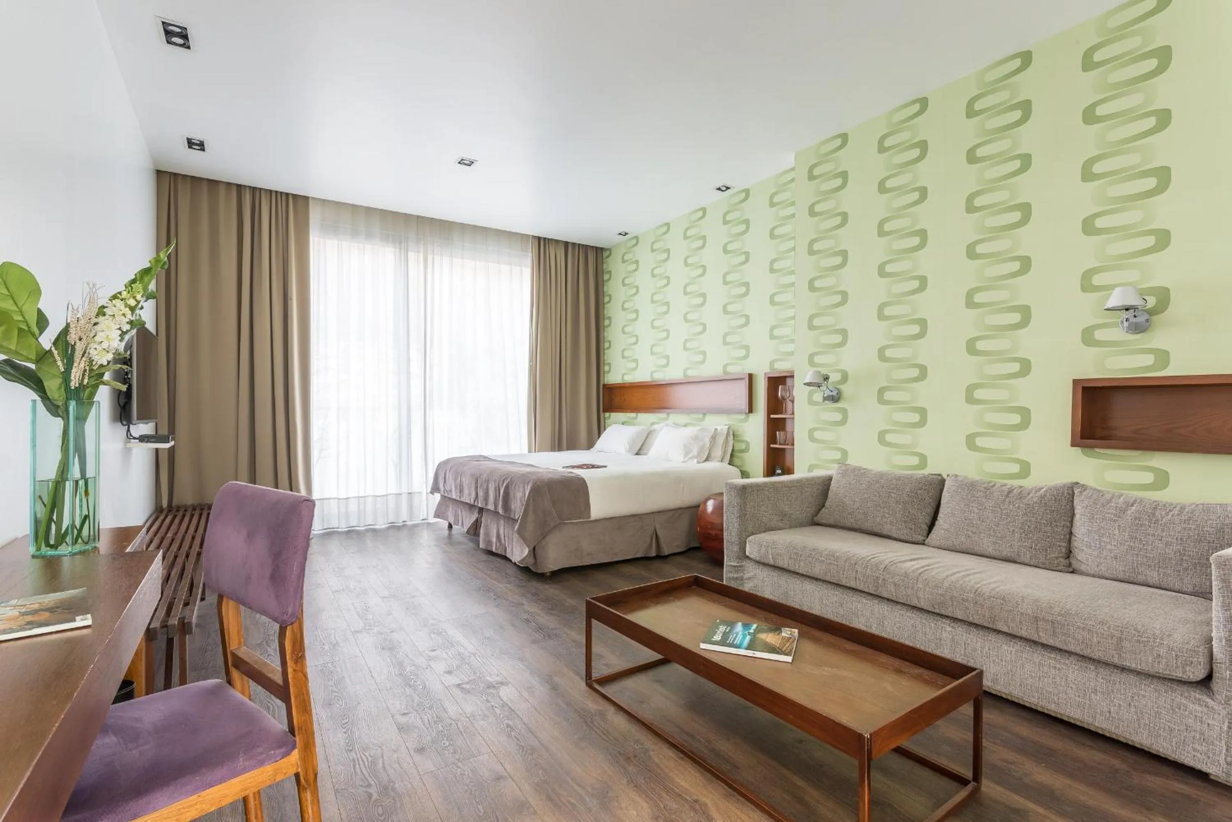 Photo of the whole room, Bed in Hotel BA Jardines Palermo