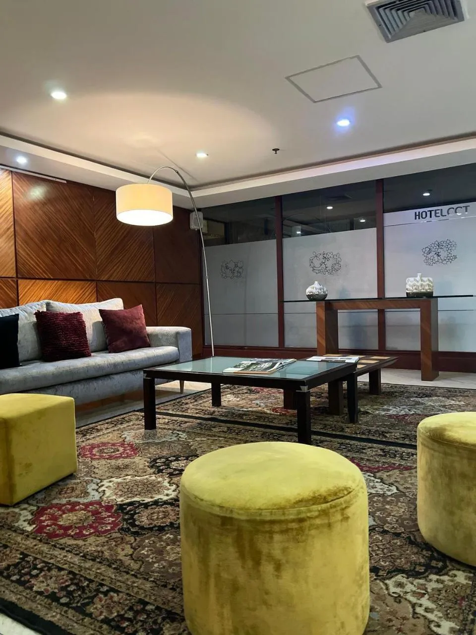 Seating area in Hotel CCT Caracas