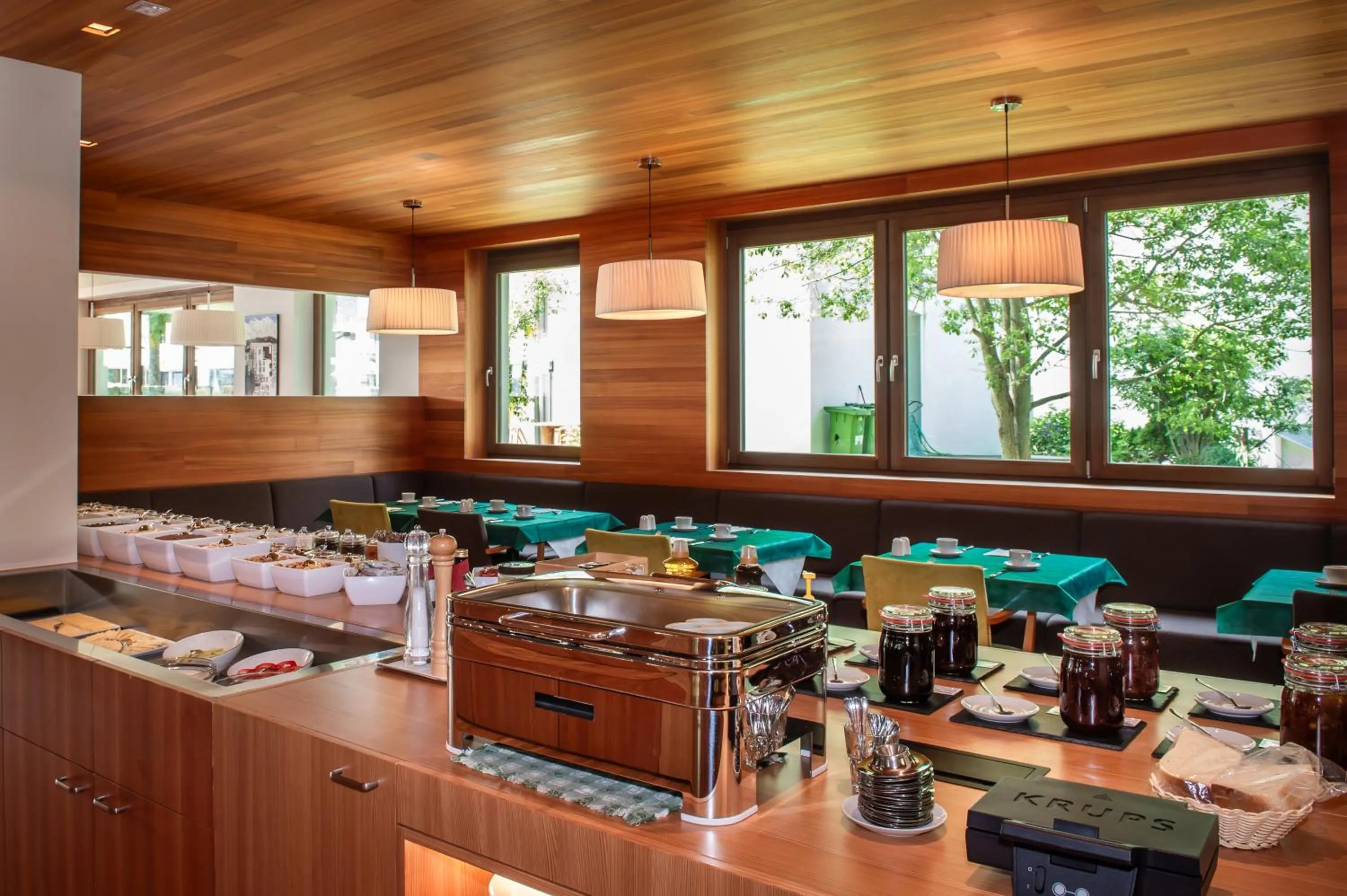 Breakfast in Bed & Breakfast Hotel Nives