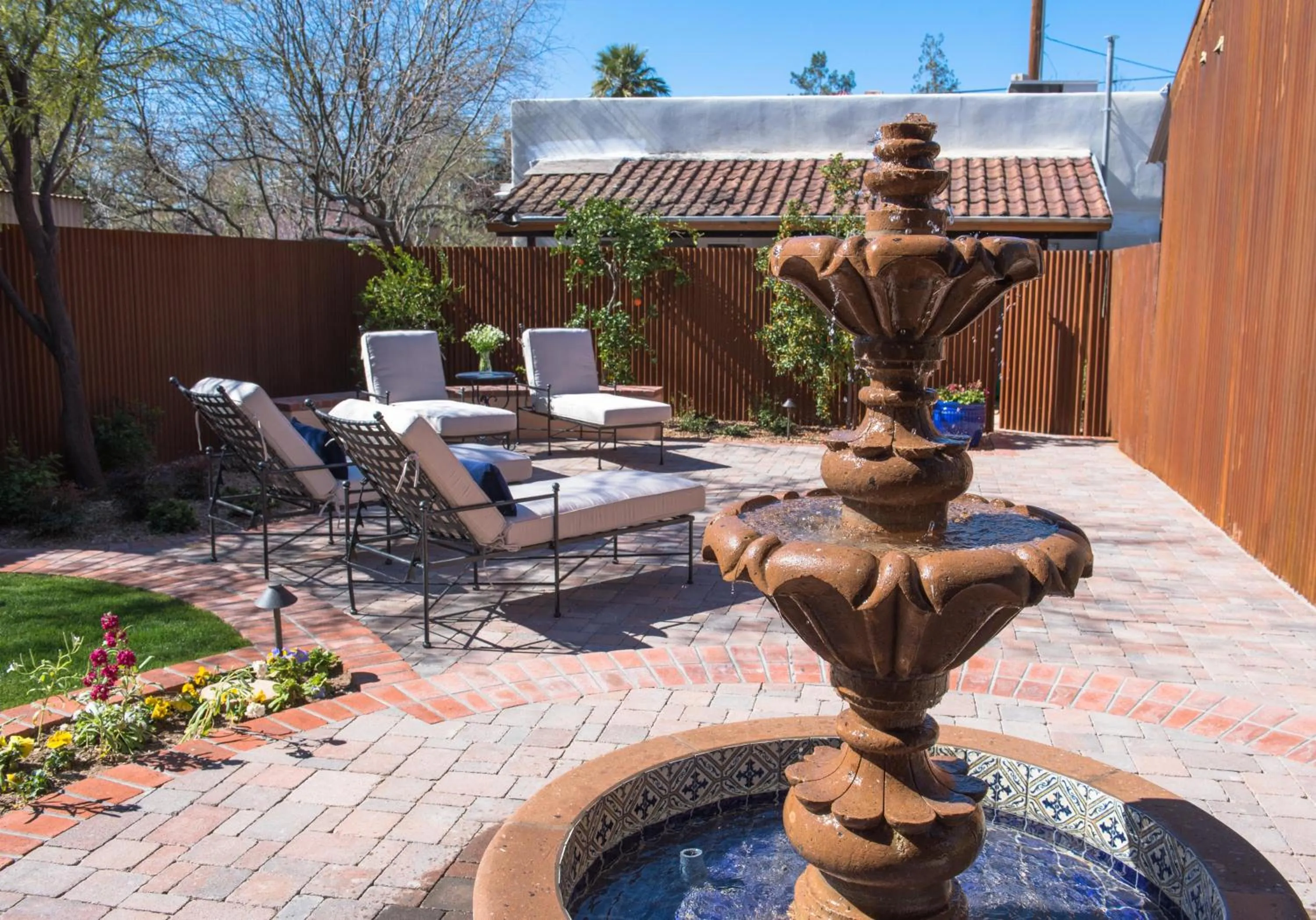 Patio in Armory Park Inn