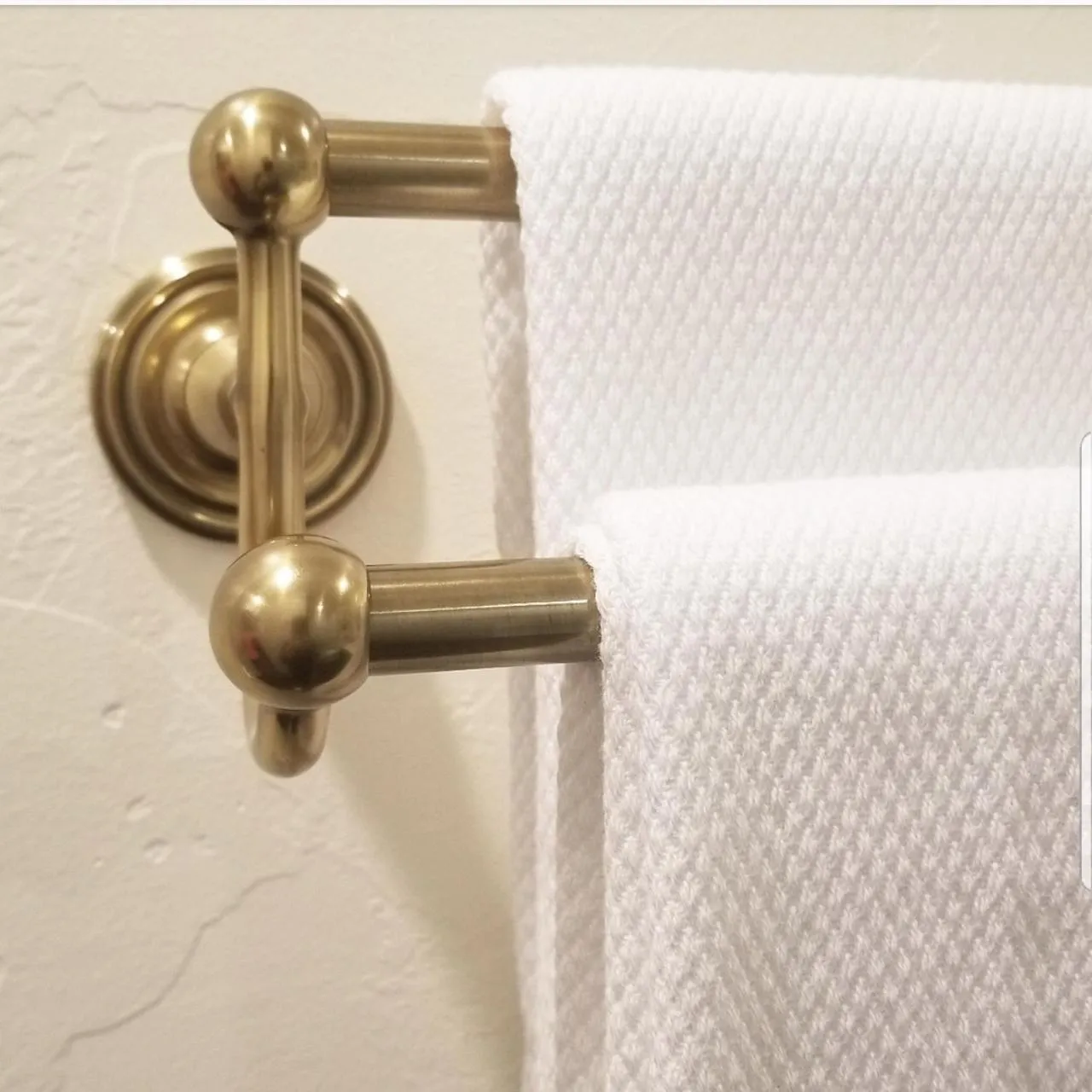 Bathroom in Armory Park Inn