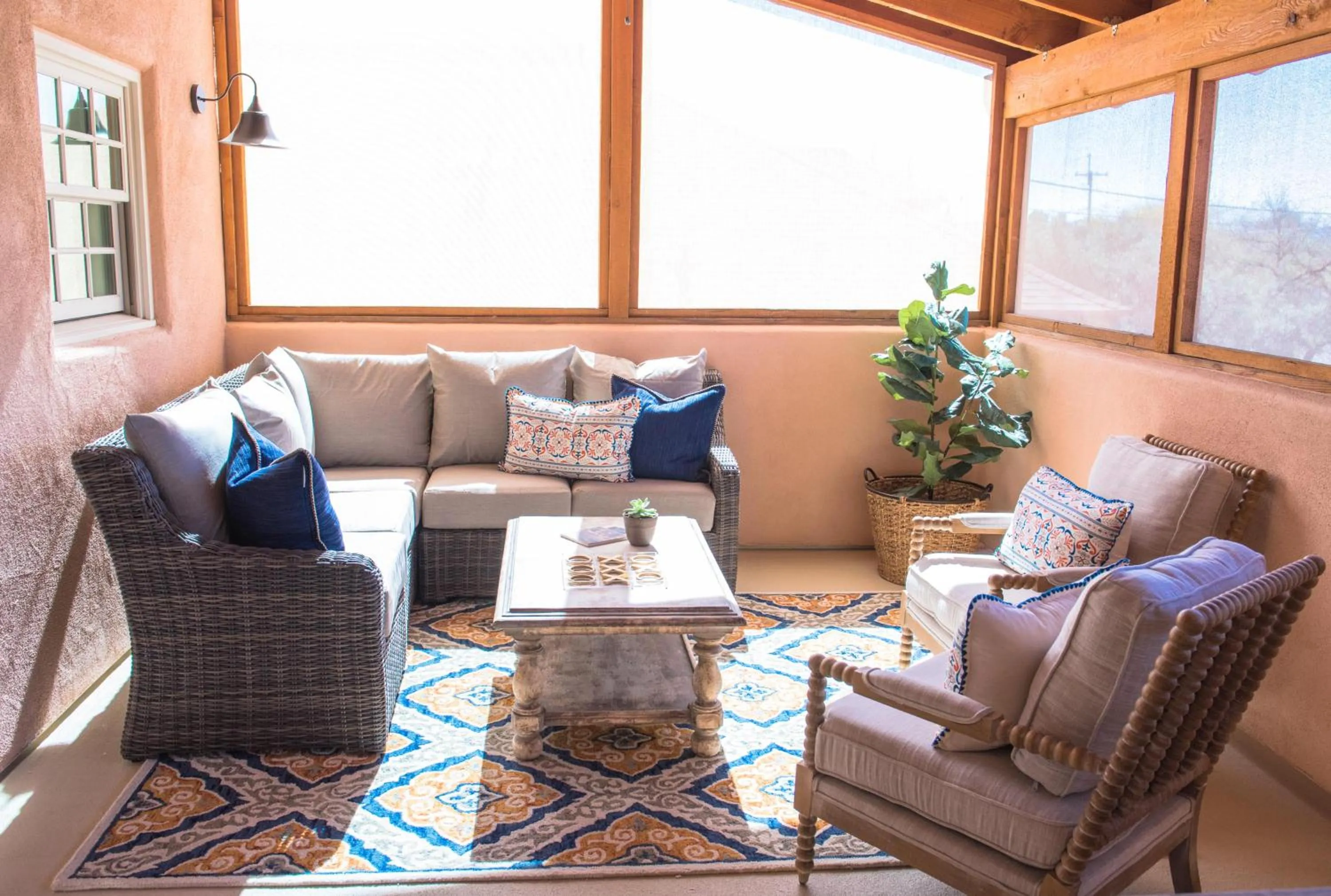 Living room in Armory Park Inn