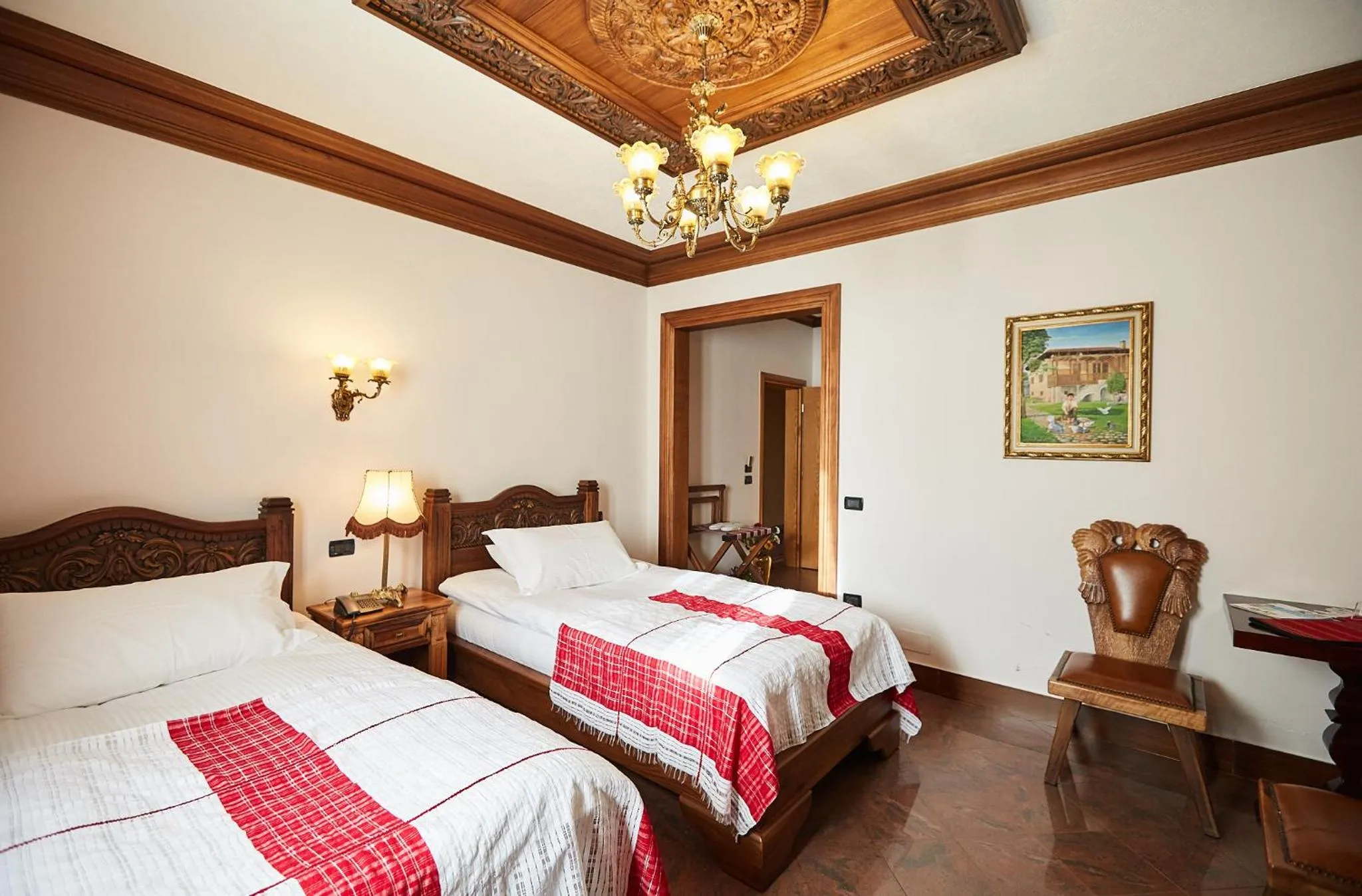 Bed in Brilant Antik Hotel