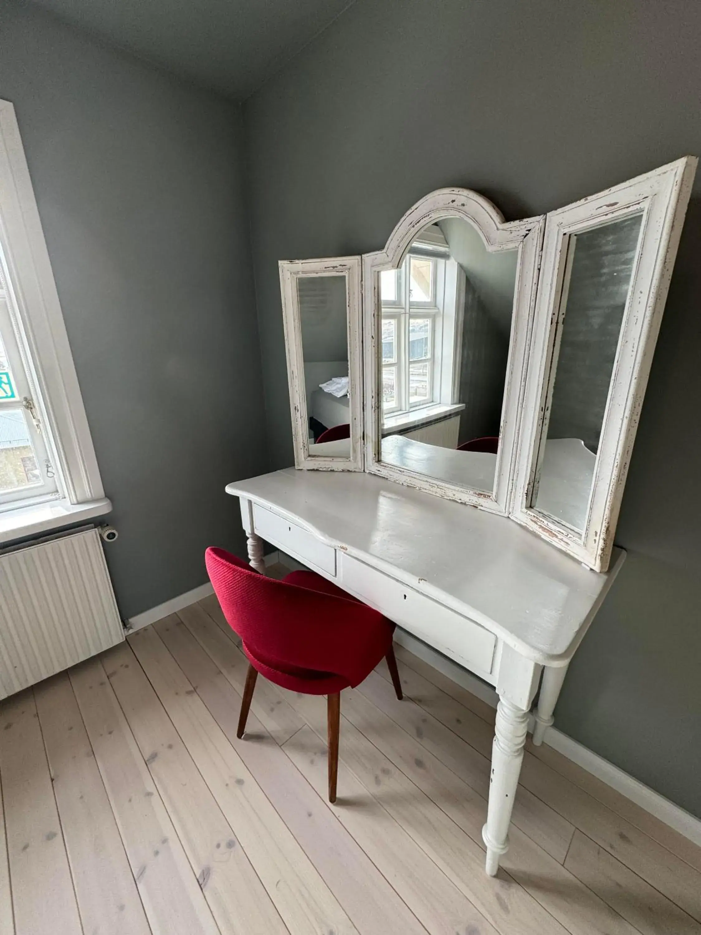 Apartment with Mountain View in Hoepfner and Tulinius Historical Houses Apartment with Mountain View in Hoepfner and Tulinius Historical Houses