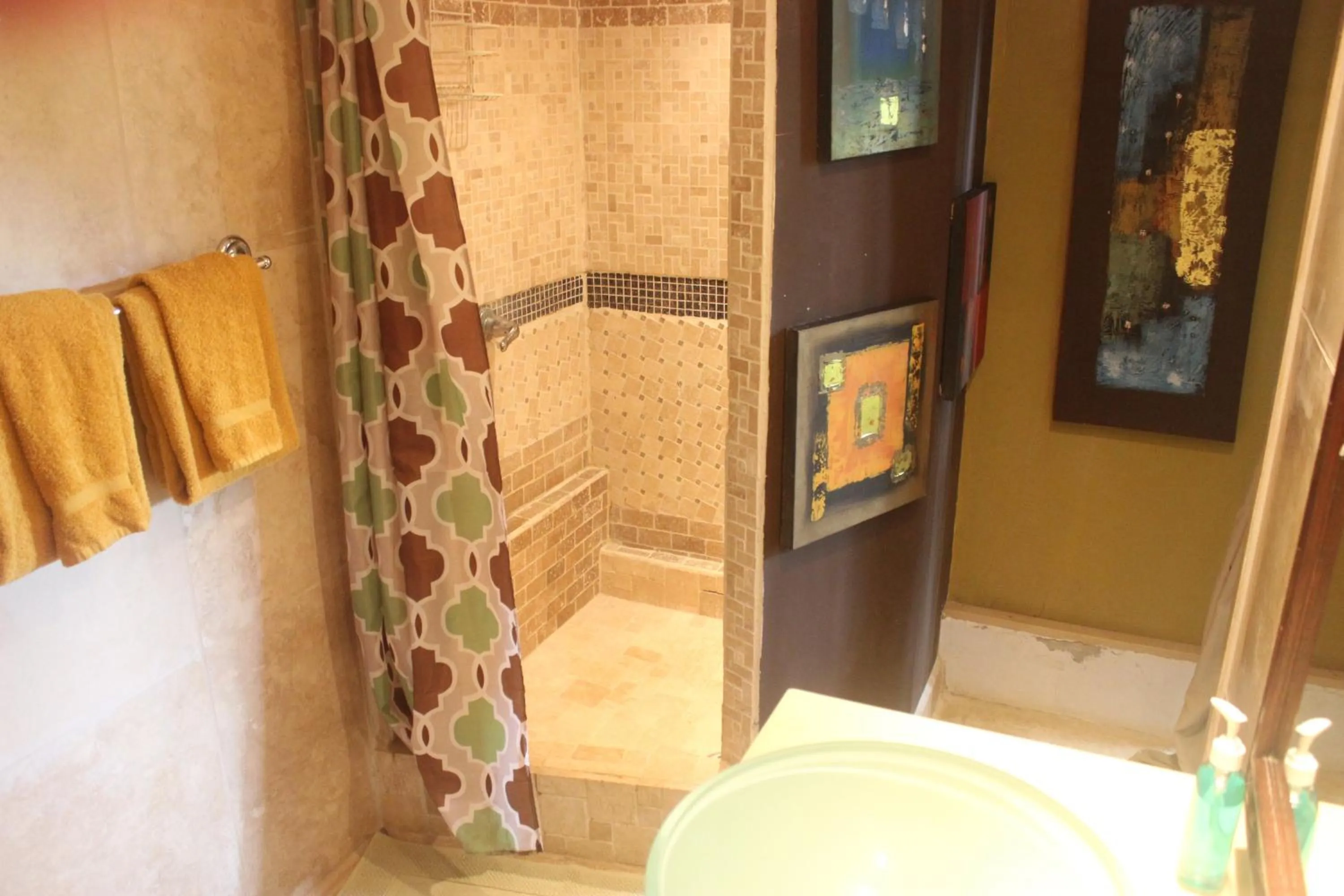 Bathroom in mame trees