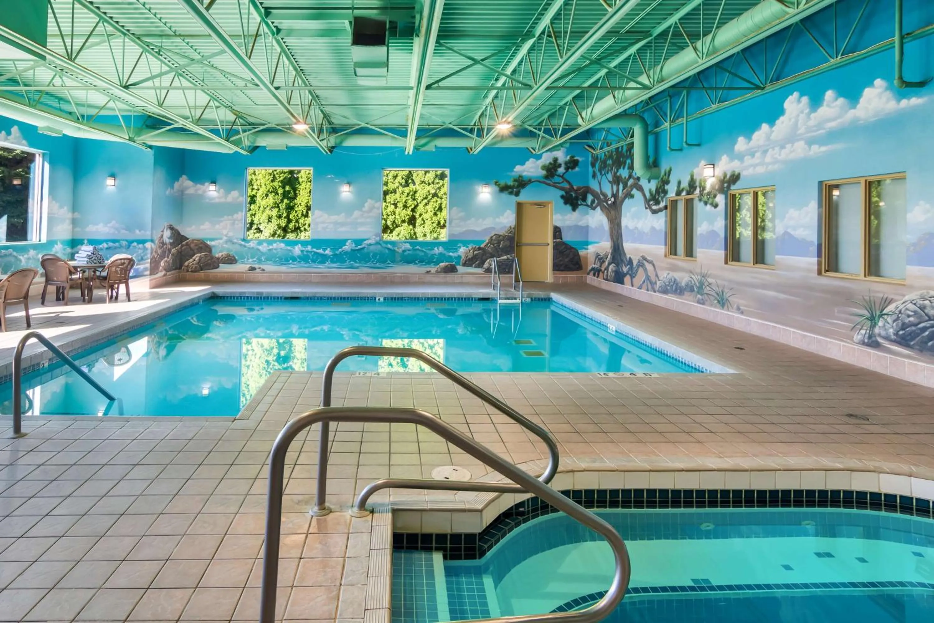 Pool view in Best Western Plus Osoyoos Hotel & Suites