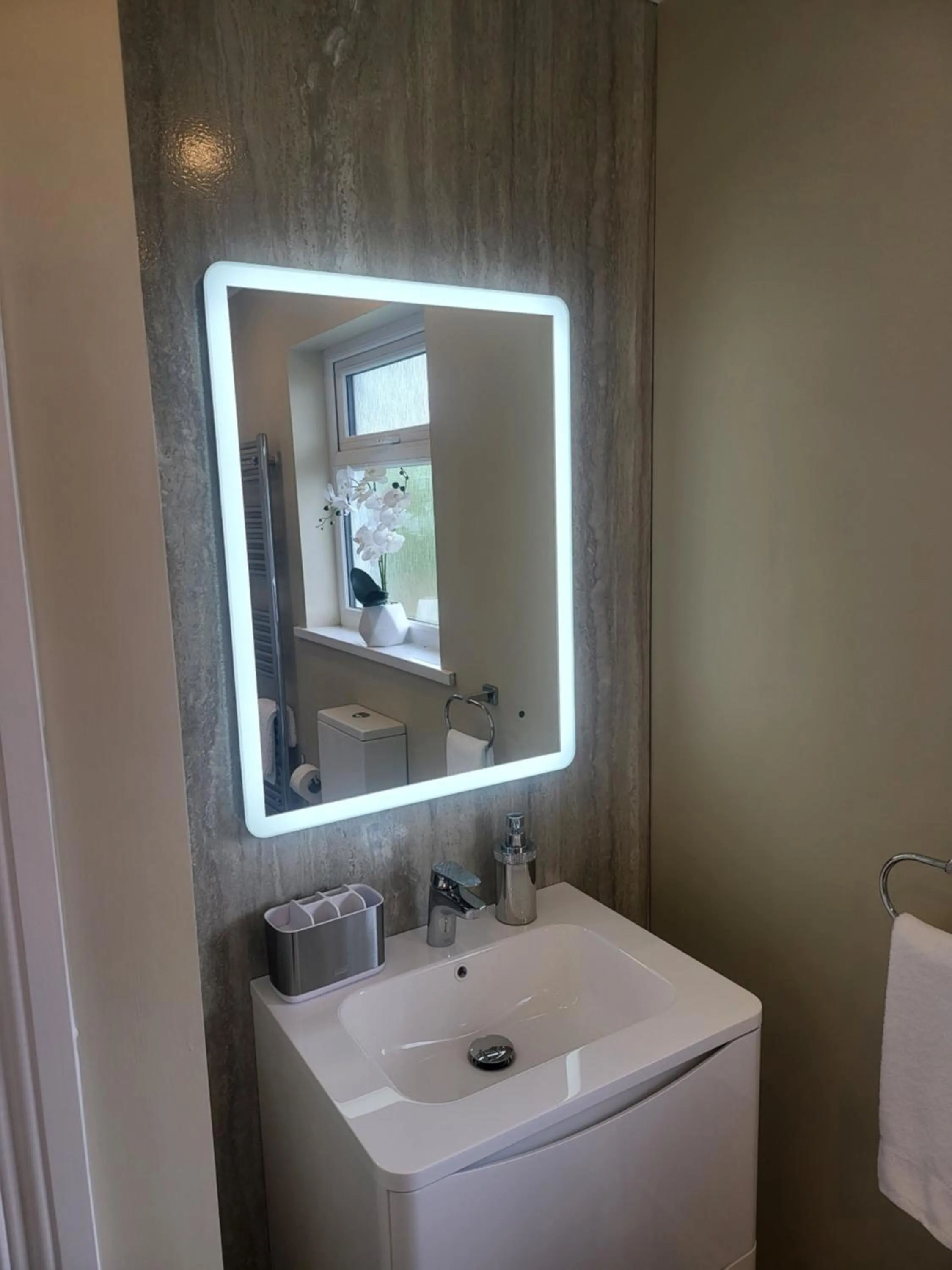 Bathroom in Royal Court Hotel