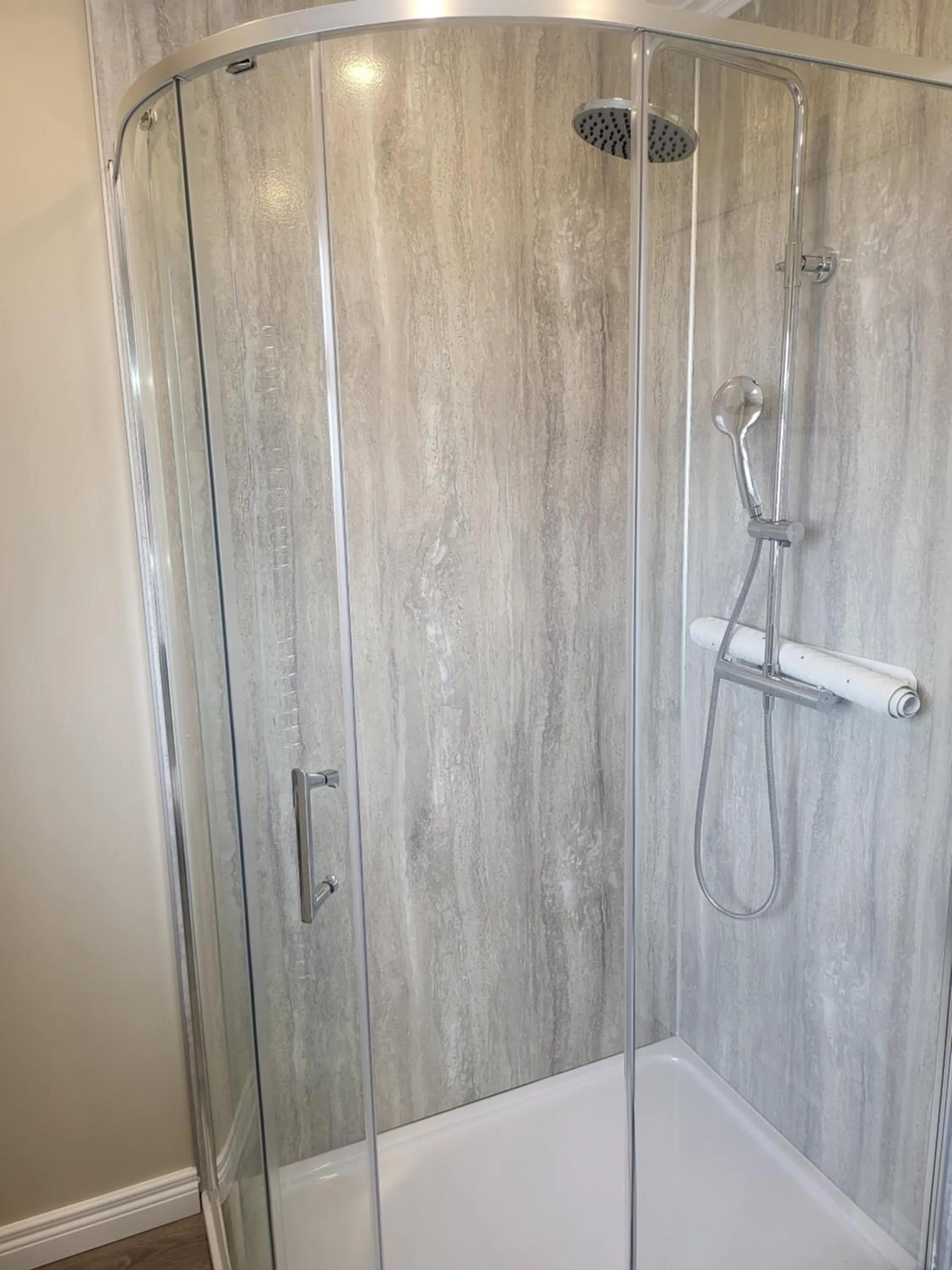 Shower in Royal Court Hotel