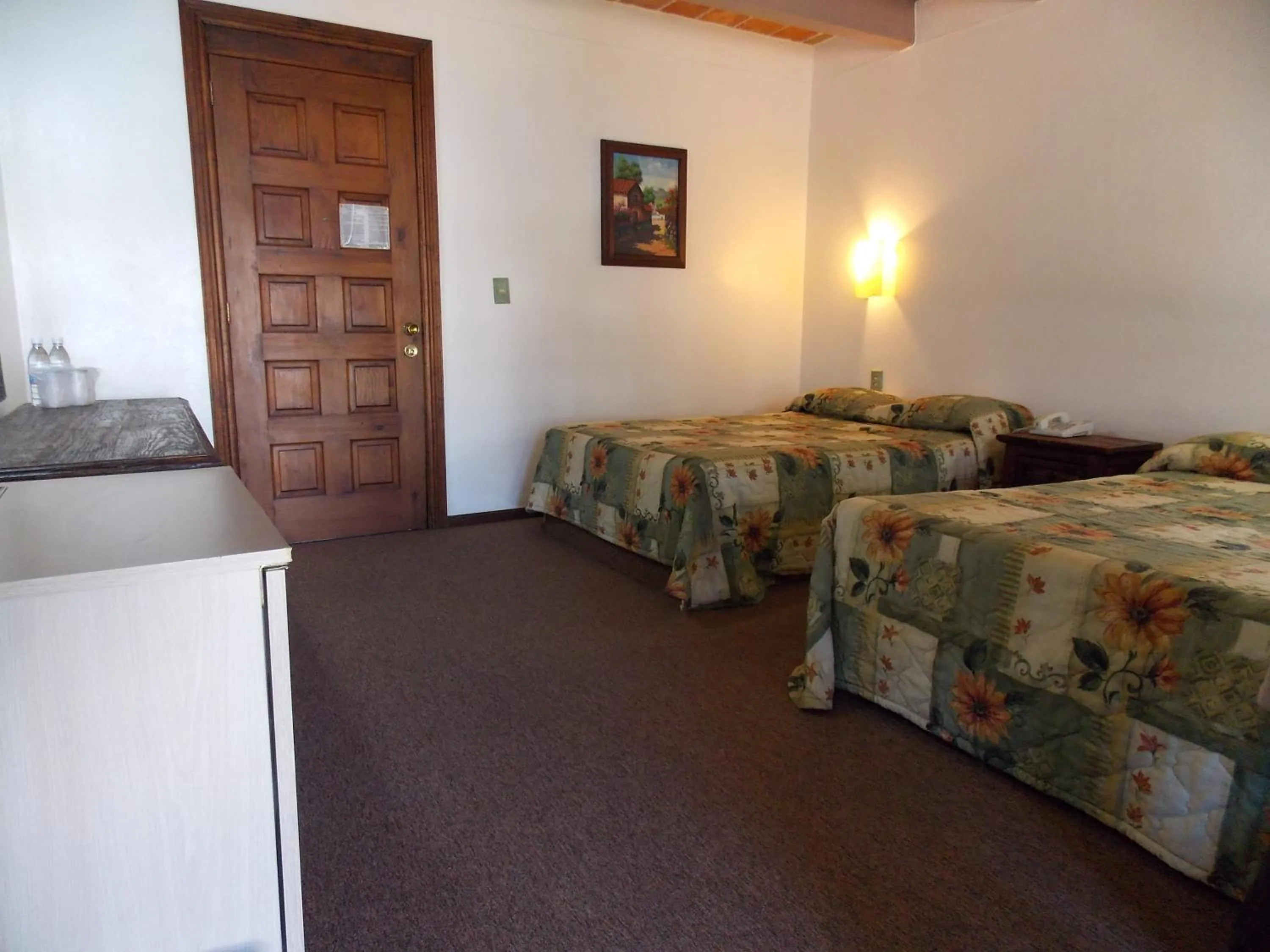 Photo of the whole room, Bed in Hotel La Mansión