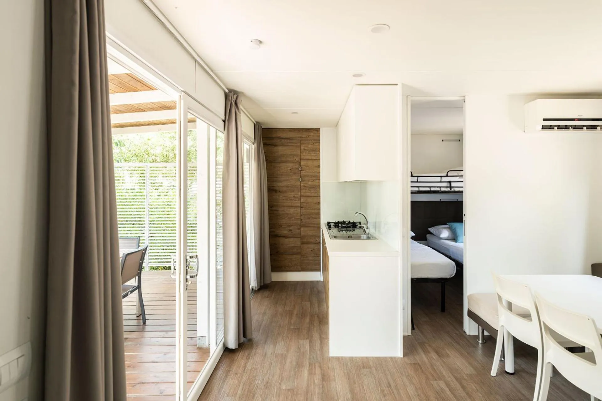 Kitchen or kitchenette in Zaton Holiday Resort Camping Homes