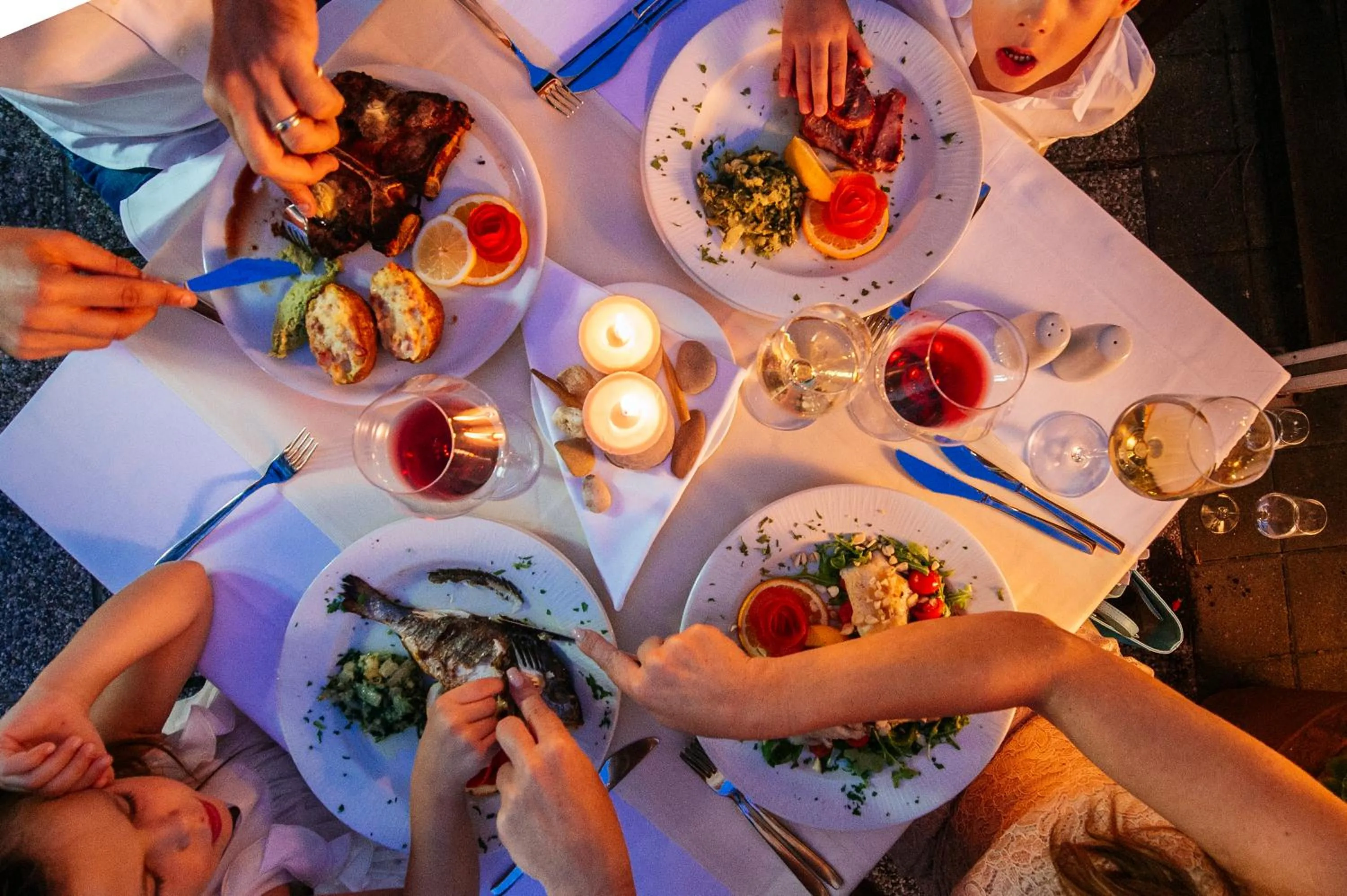 Restaurant/places to eat in Zaton Holiday Resort Camping Homes