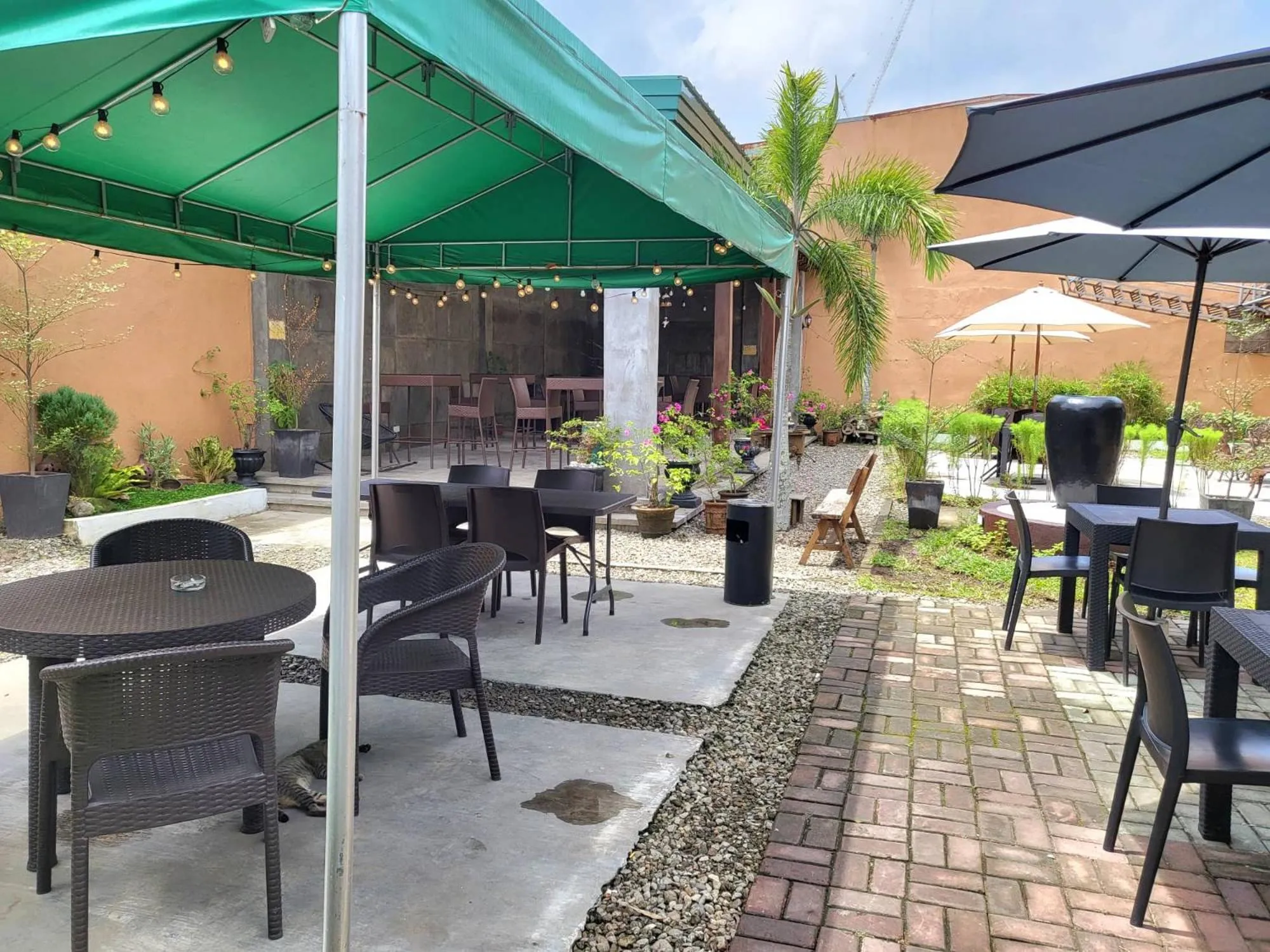 Garden in North Tourist Inn