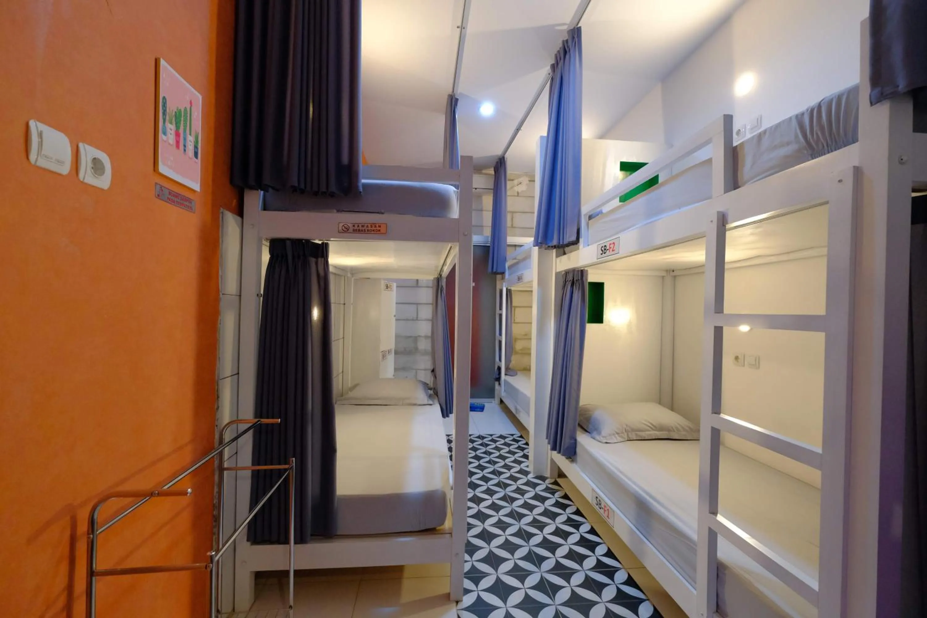 Bed in Home Addicts Hostel