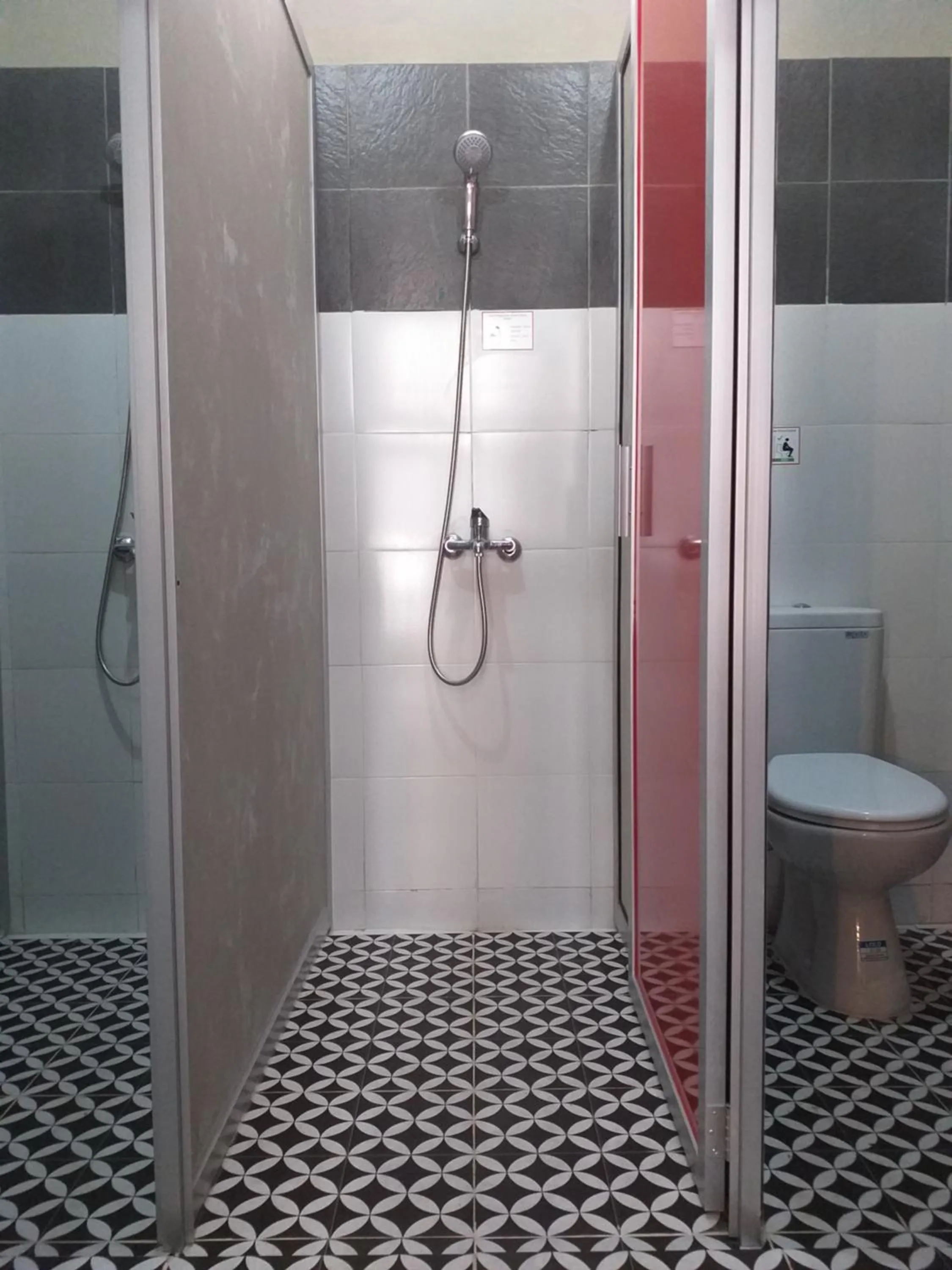 Shower in Home Addicts Hostel