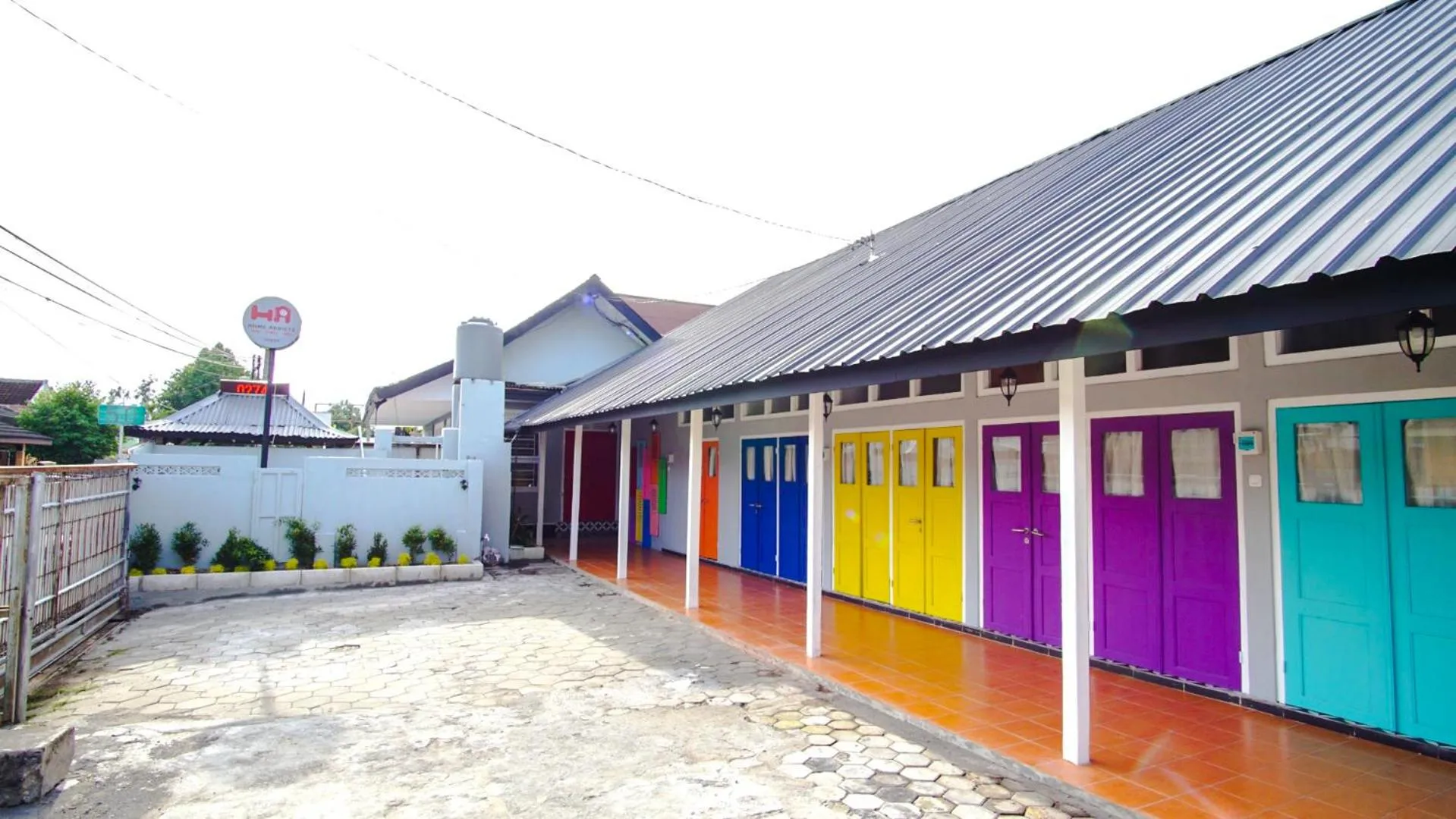 Garden in Home Addicts Hostel