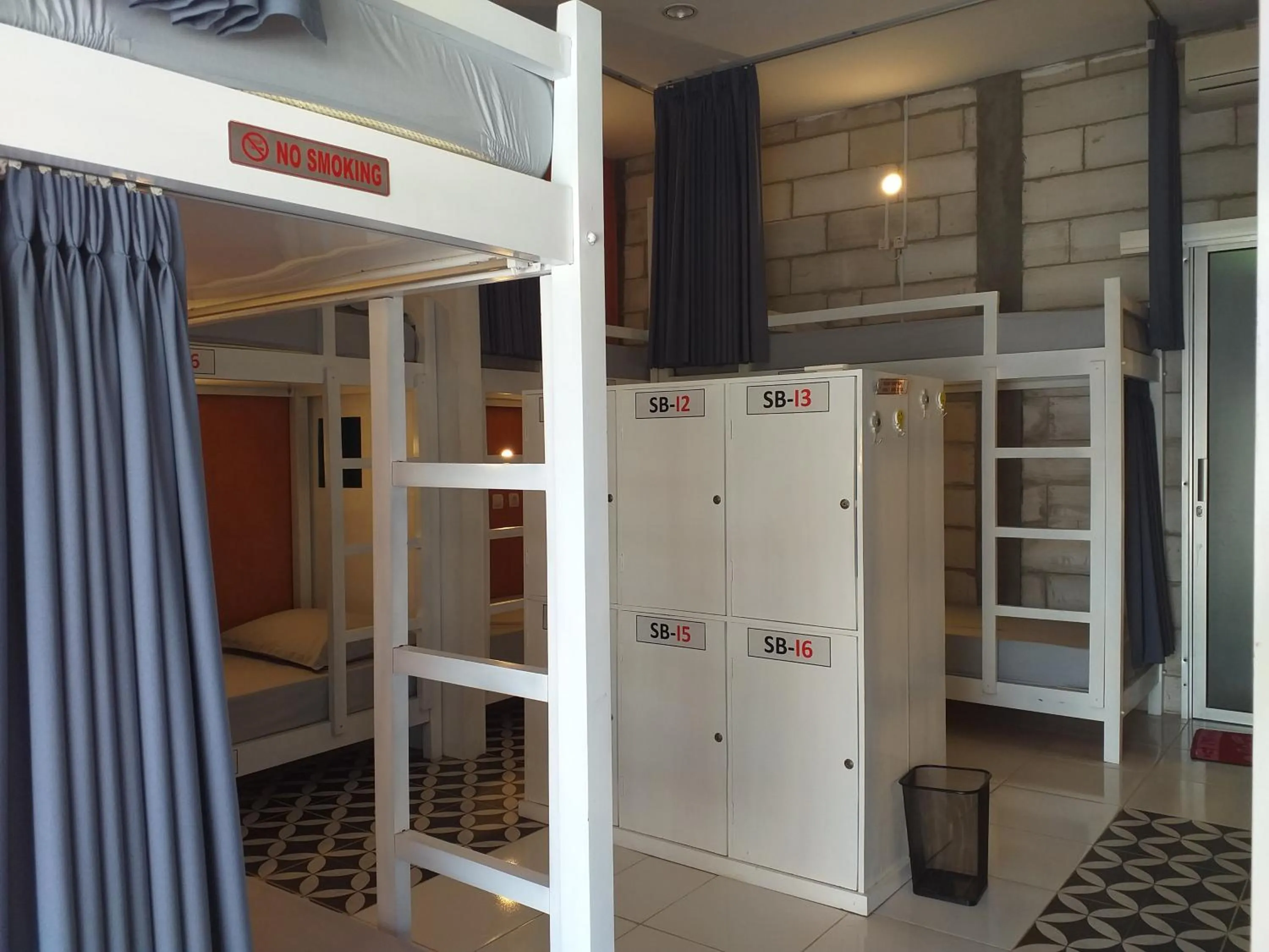 Bed in Home Addicts Hostel