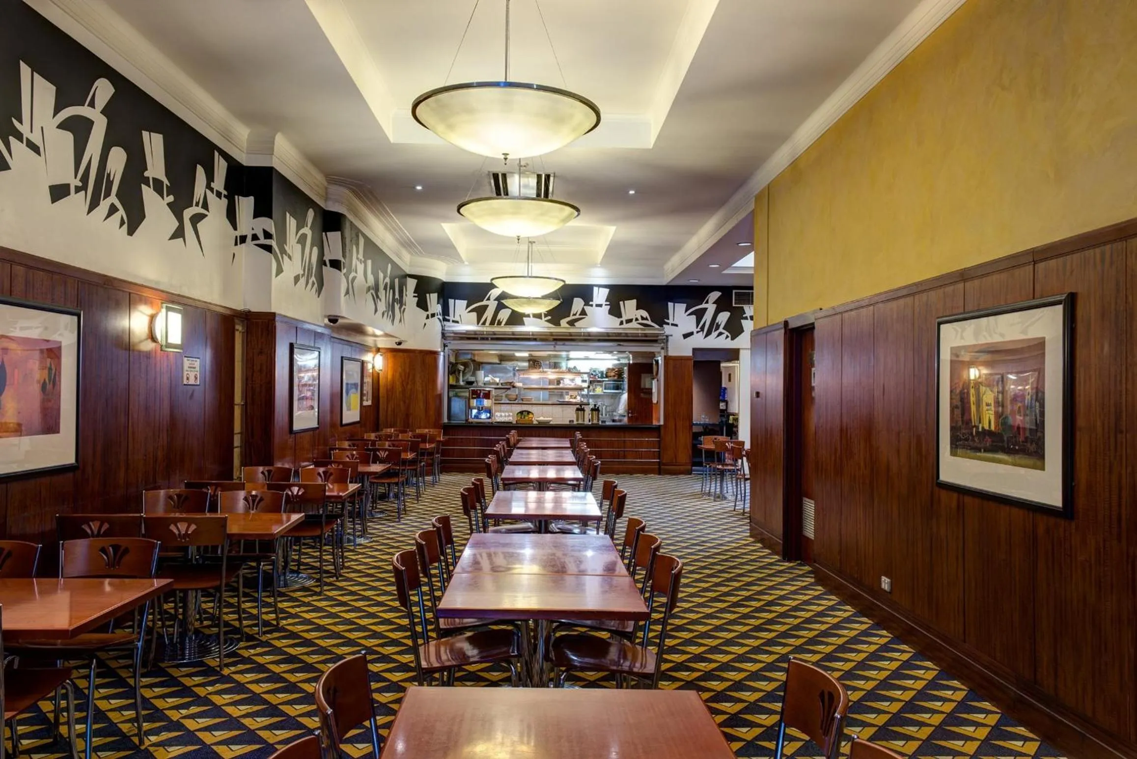 Restaurant/places to eat in Great Southern Hotel Sydney