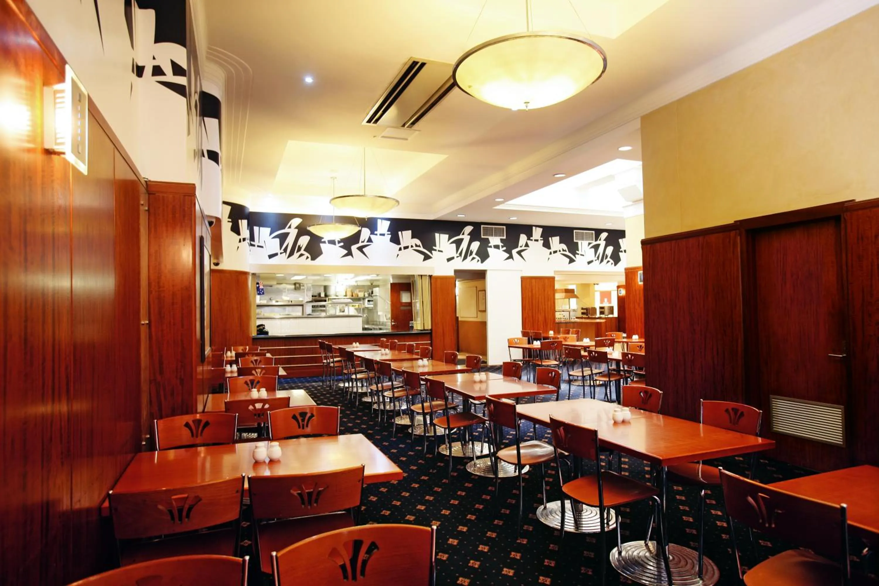 Restaurant/places to eat in Great Southern Hotel Sydney