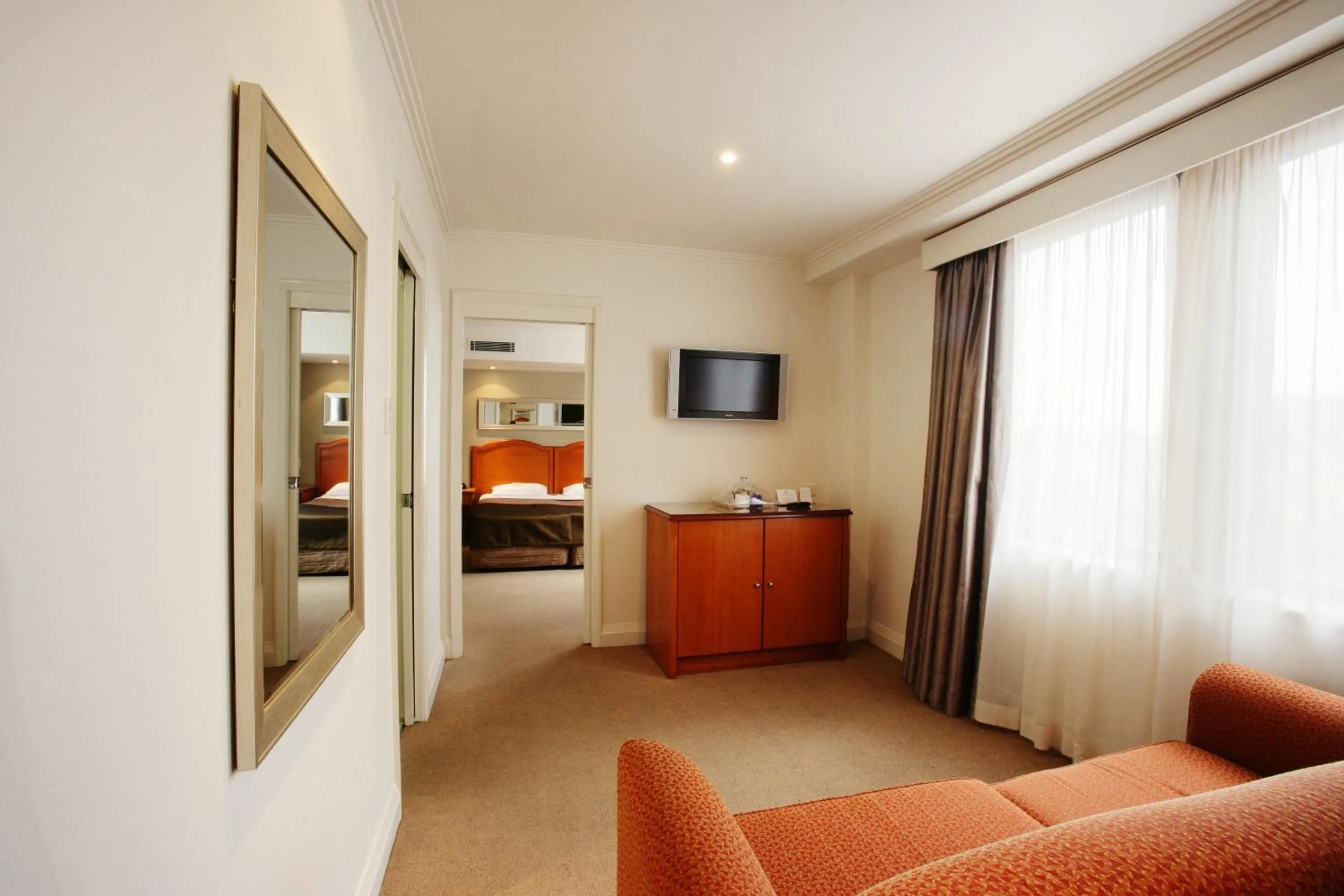Living room, Bed in Great Southern Hotel Sydney