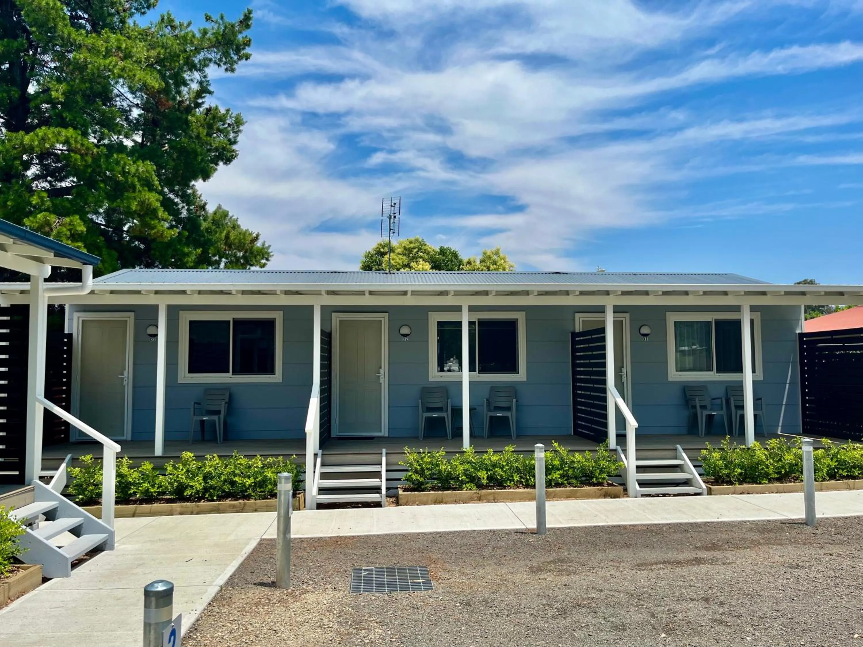 Property building in Young Caravan and Tourist Park
