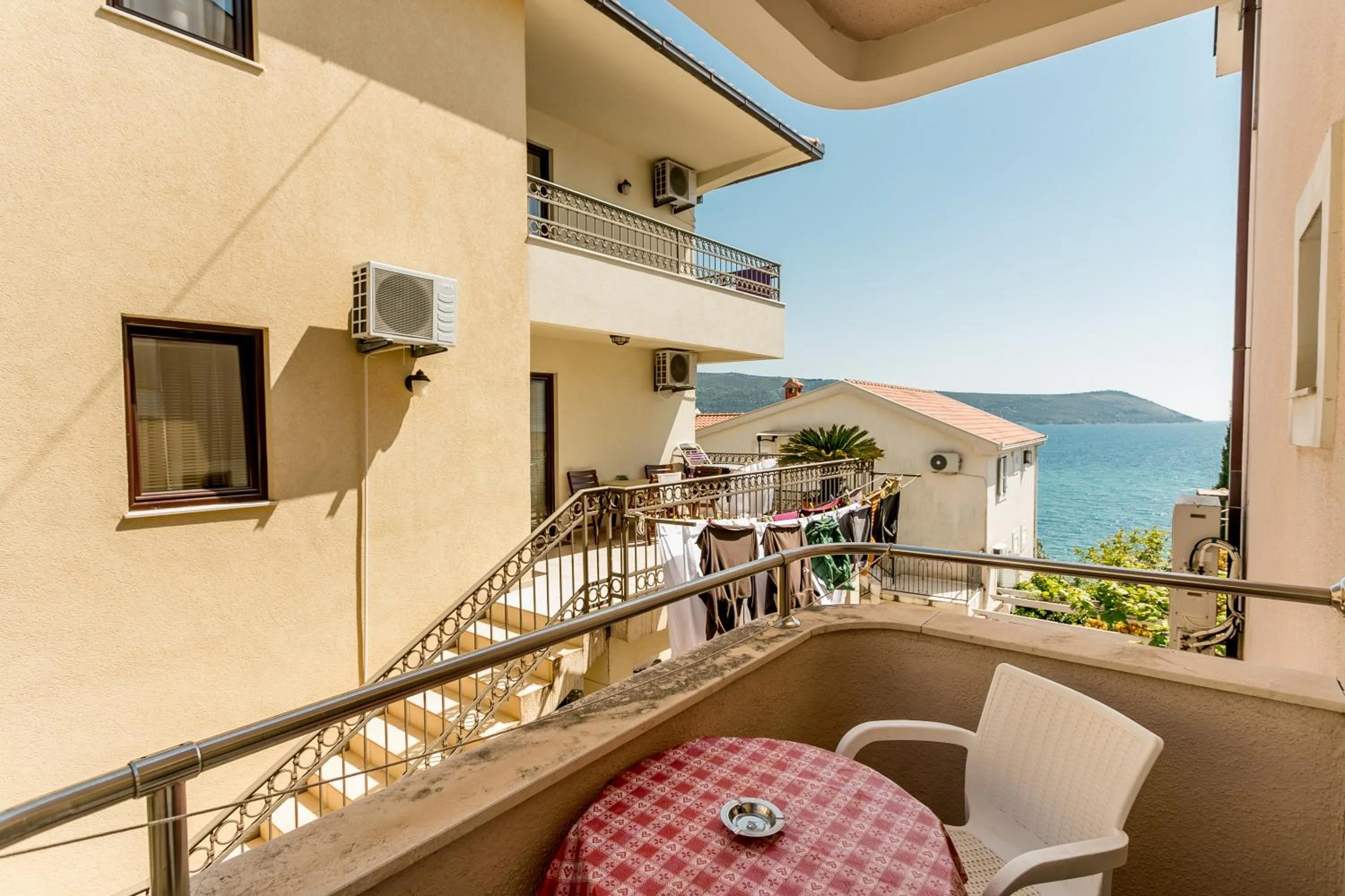 Apartments Maslina
