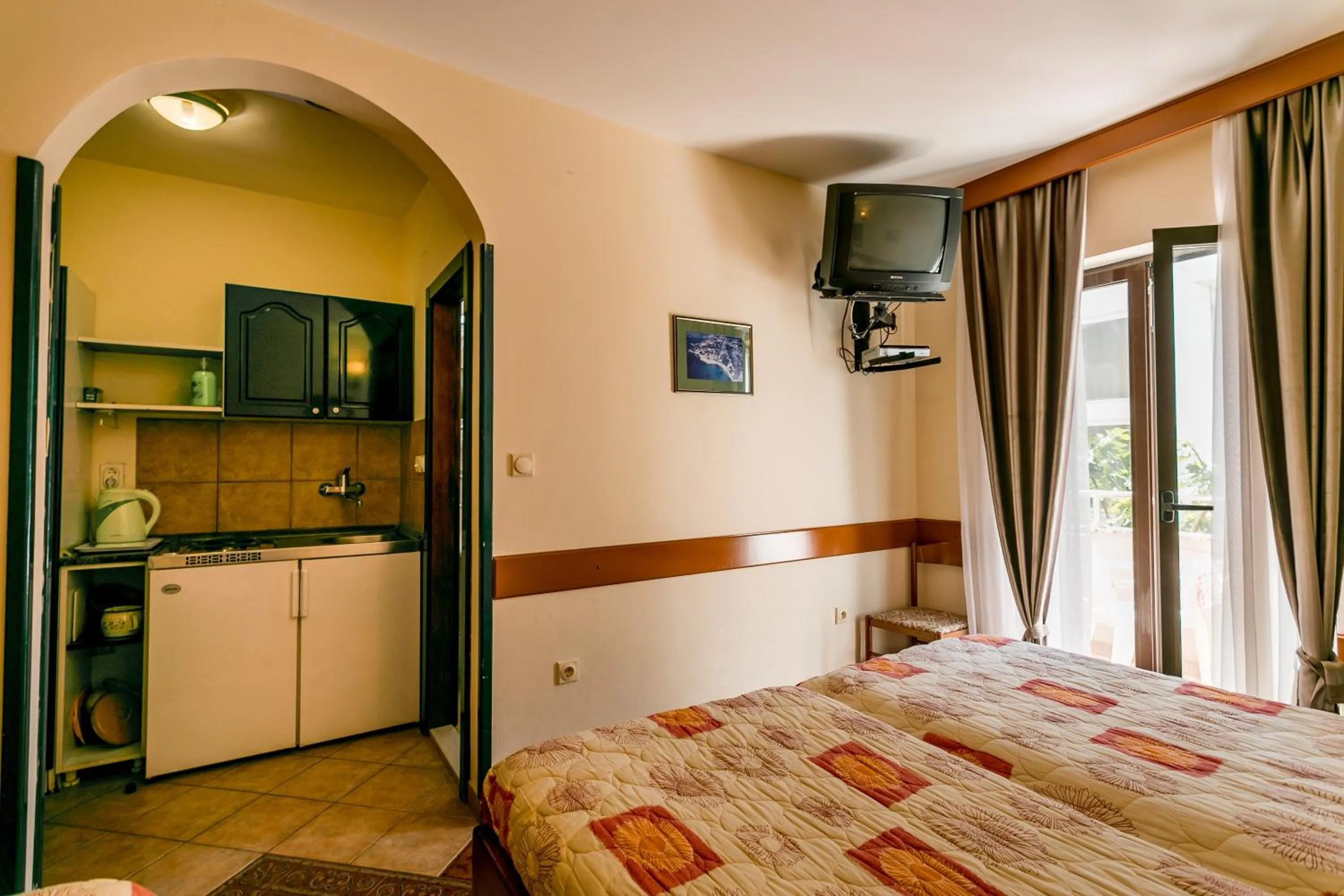 Bed in Apartments Maslina