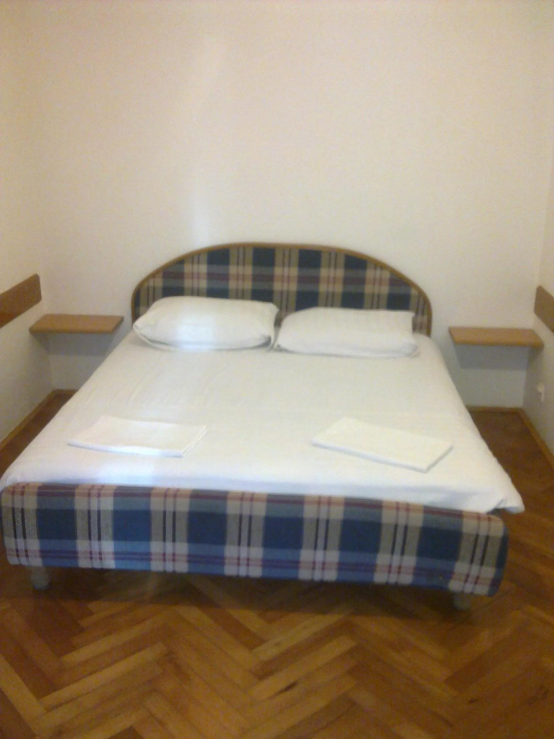 Bed in Apartments Maslina