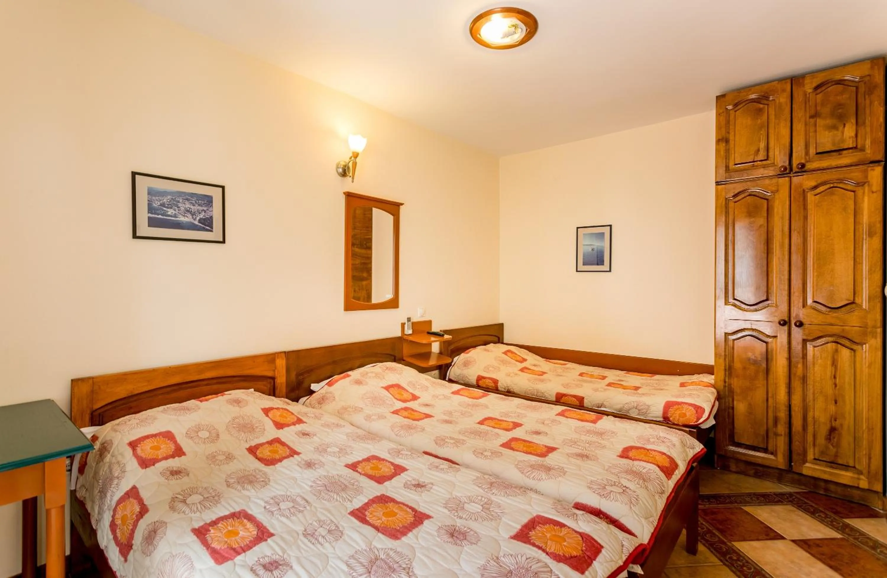 Bed in Apartments Maslina