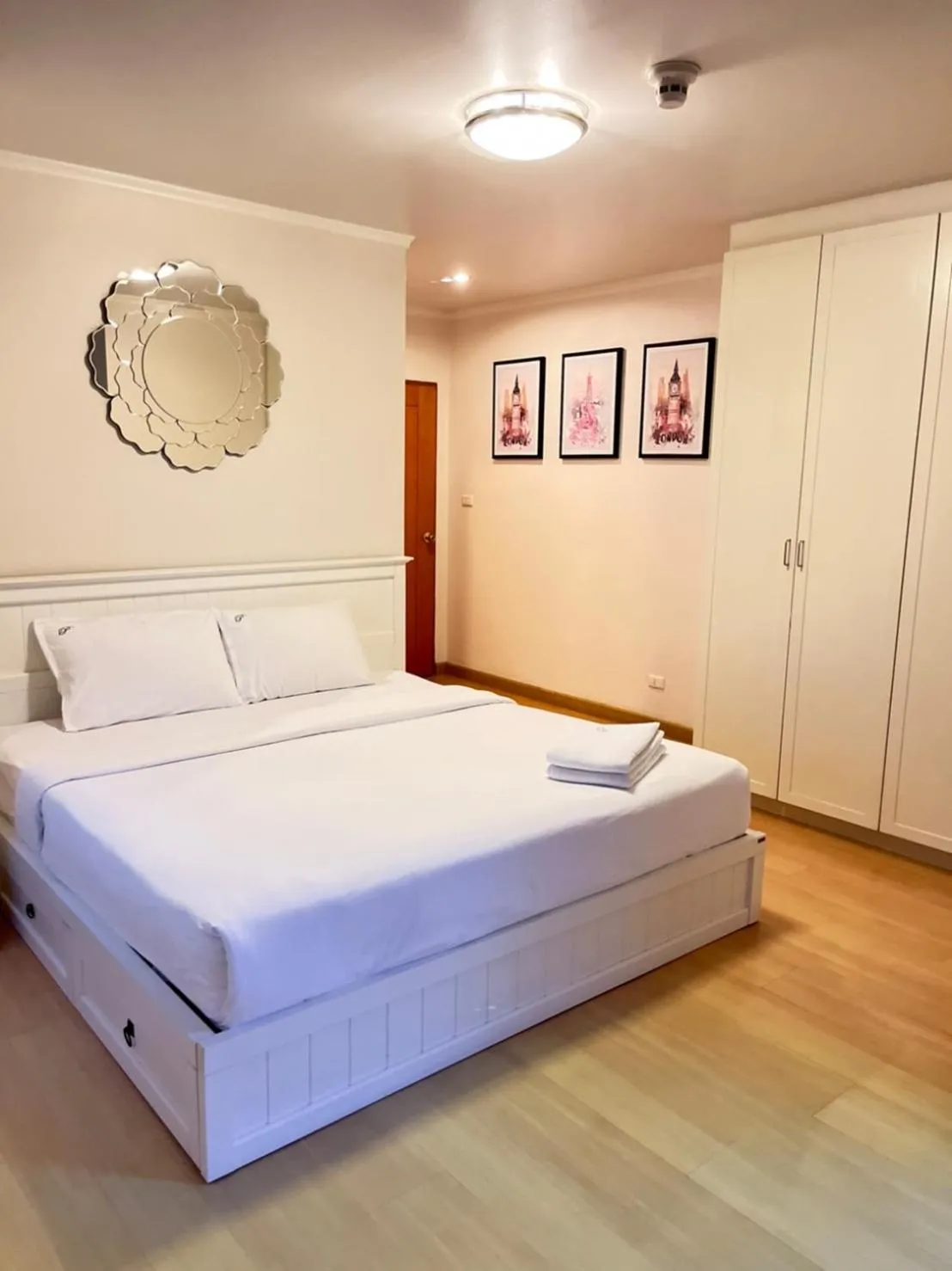 PACIFIC RESIDENCE 39