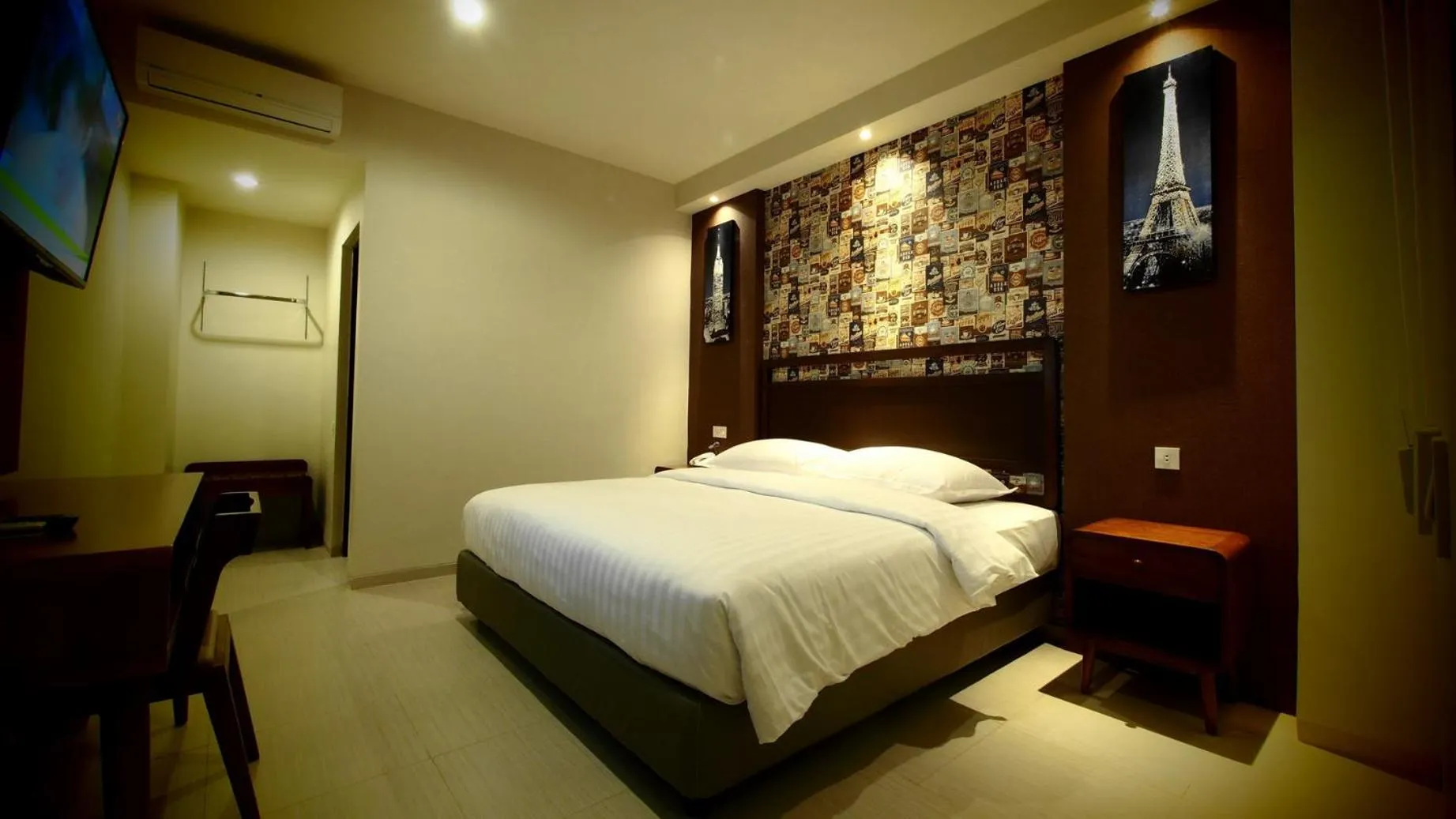 Bed in De Boutique Style Hotel