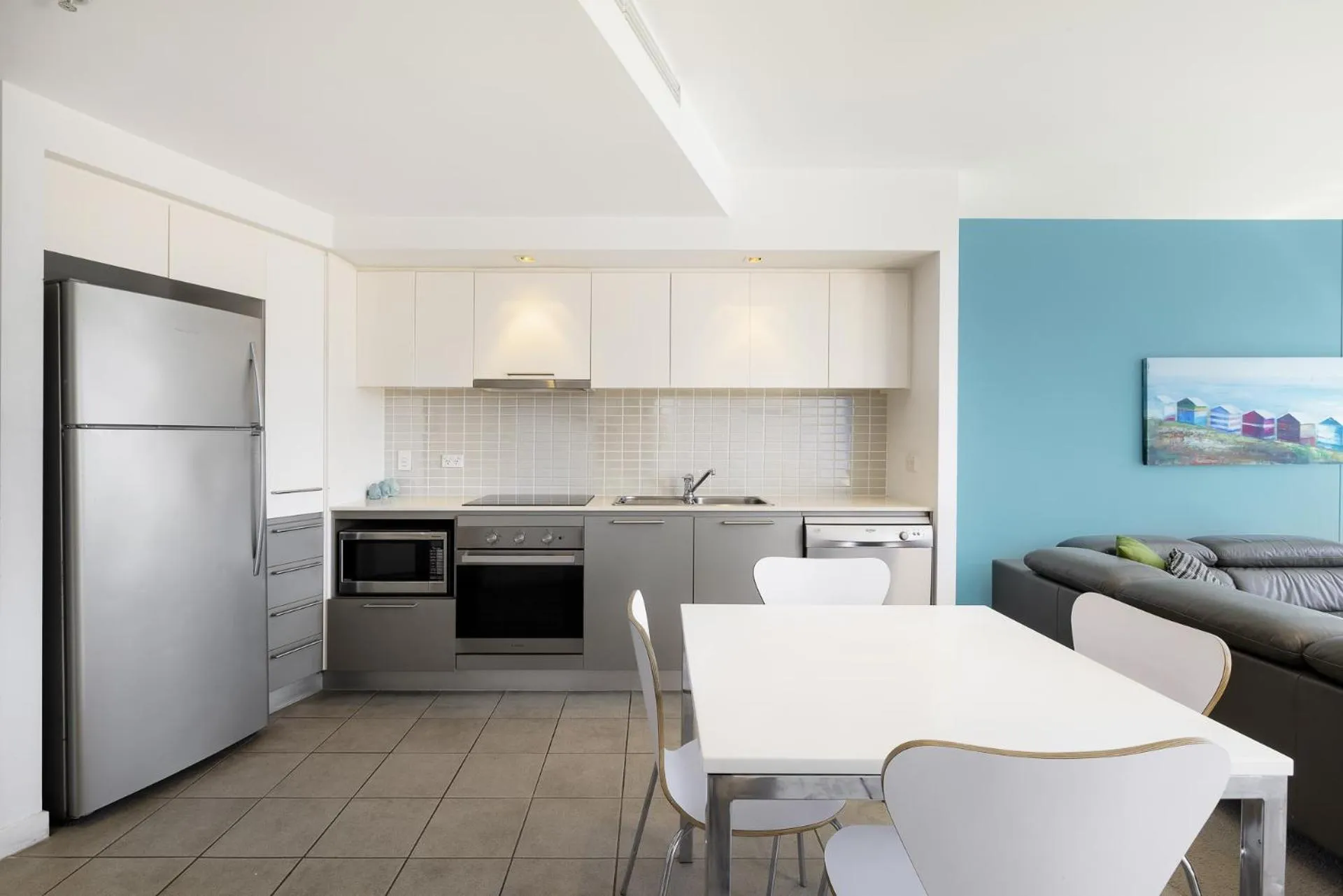 Artique Surfers Paradise - Official