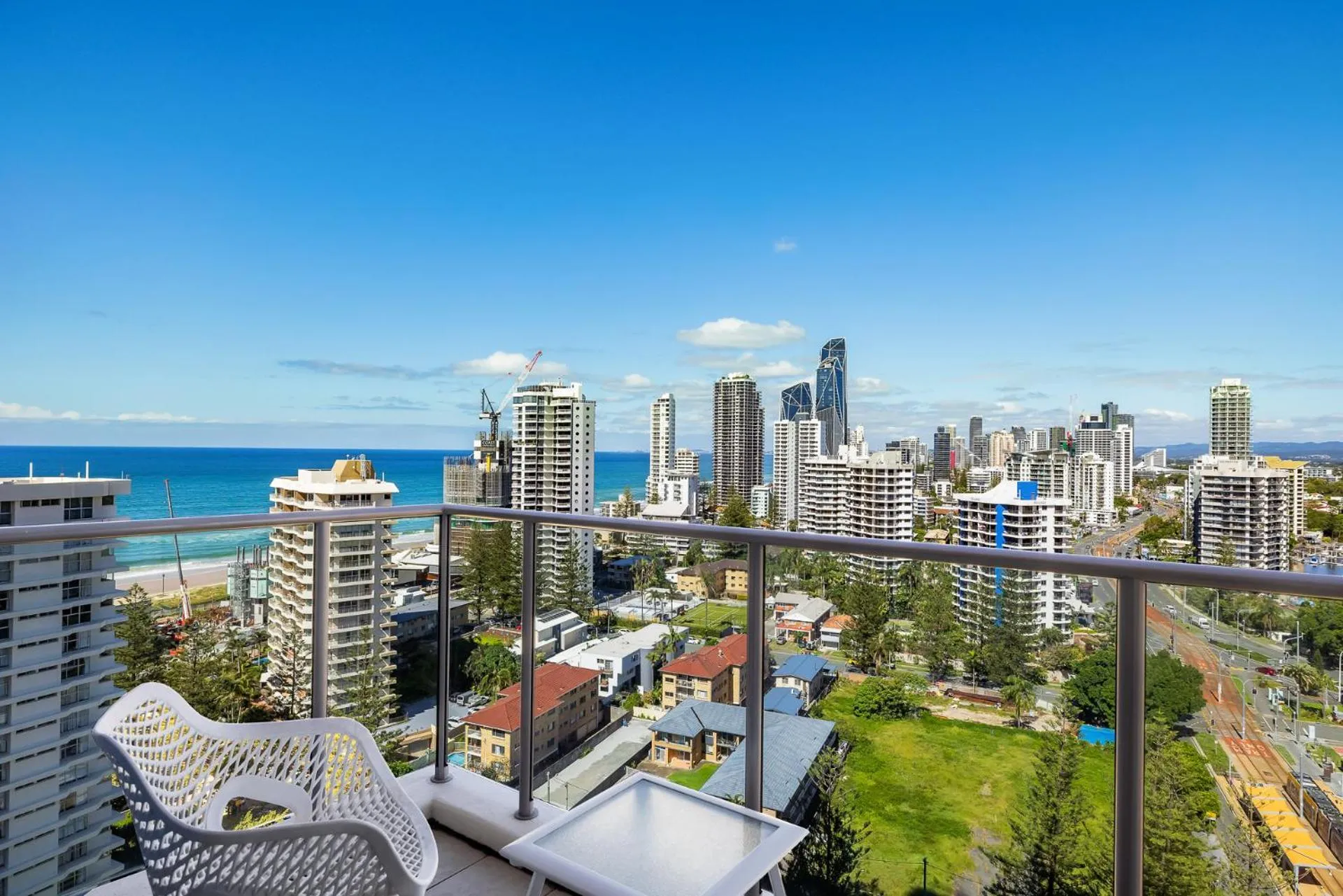 Artique Surfers Paradise - Official