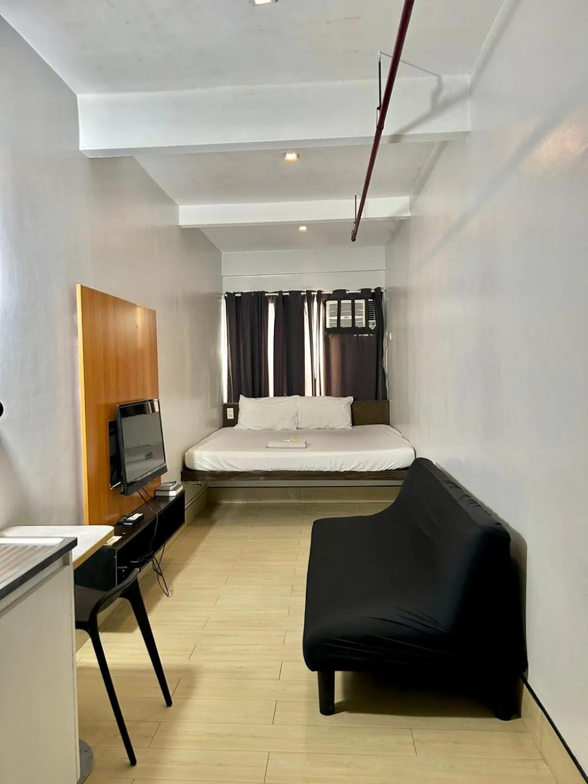 Bed in Selah Lofts Hotel