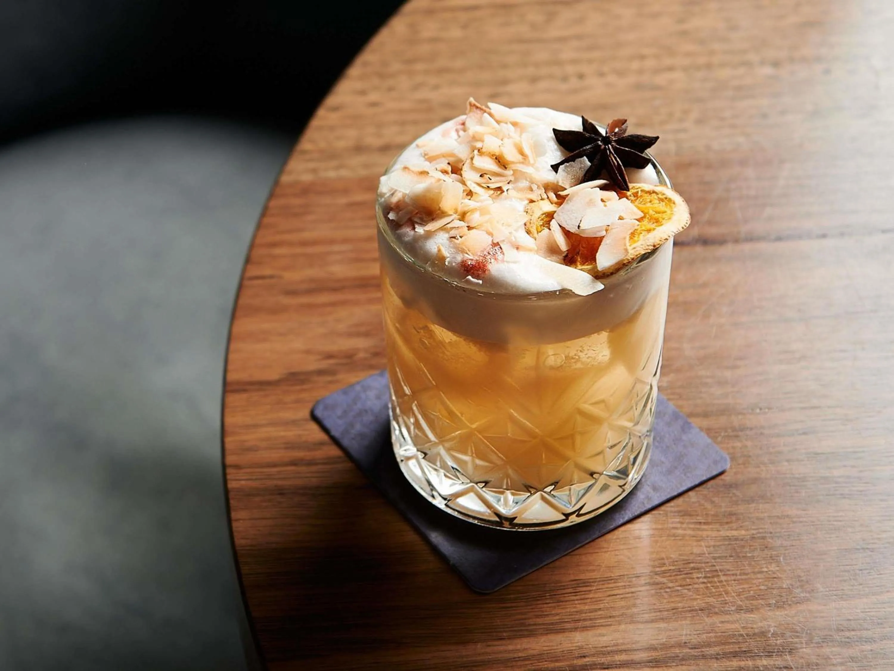 Lounge or bar in Pullman Melbourne Albert Park