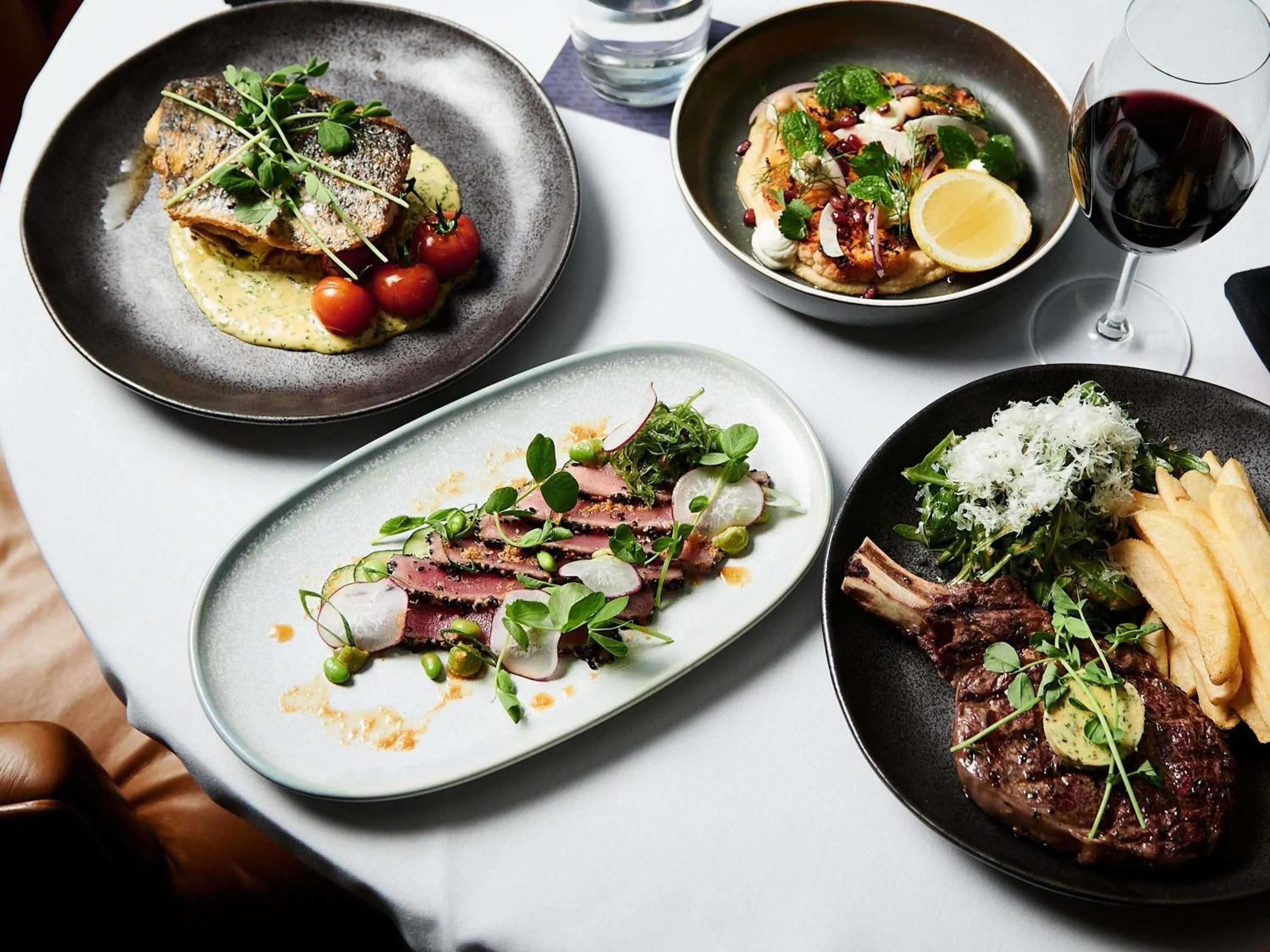 Restaurant/places to eat in Pullman Melbourne Albert Park