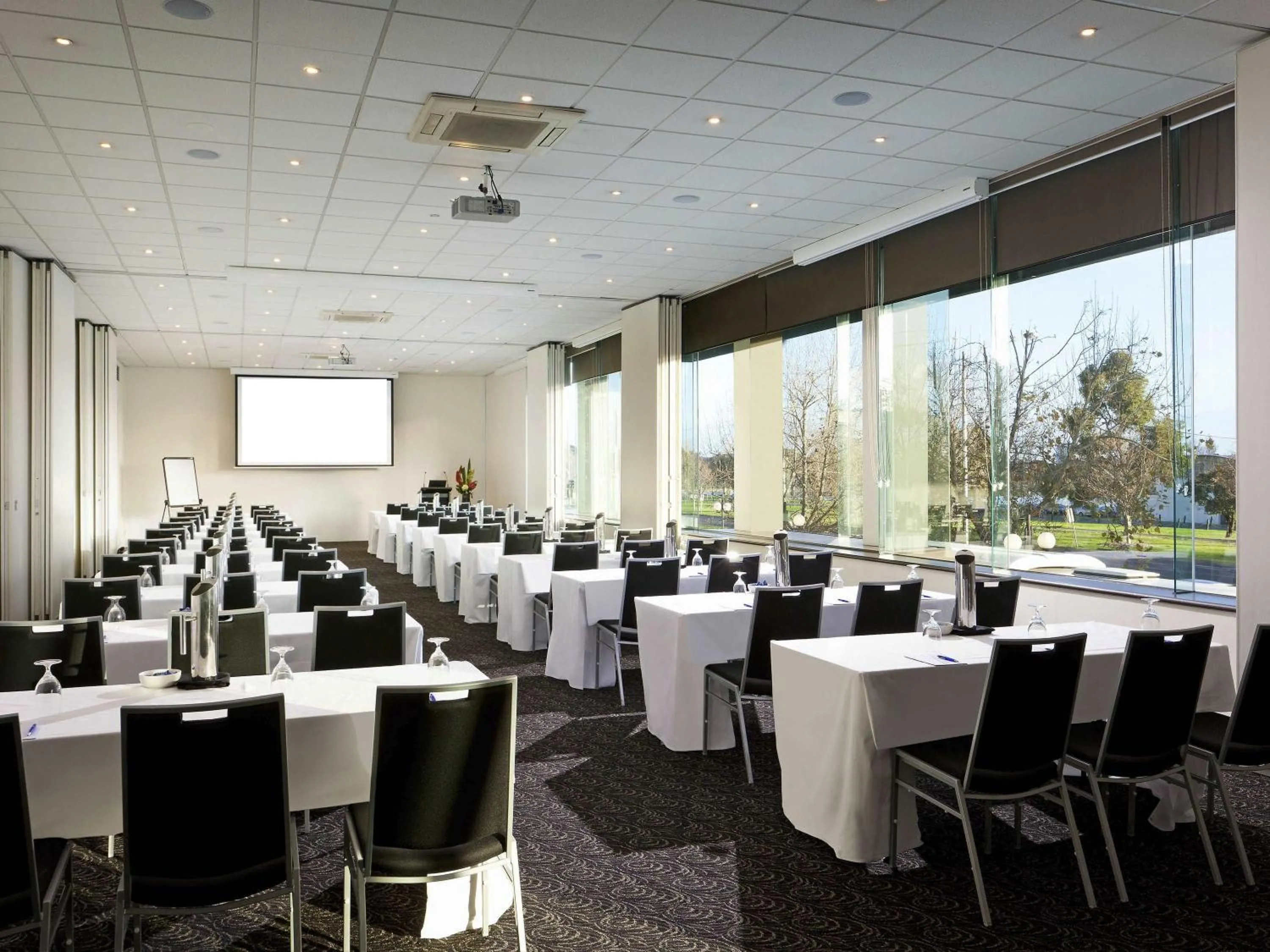 Meeting/conference room in Pullman Melbourne Albert Park
