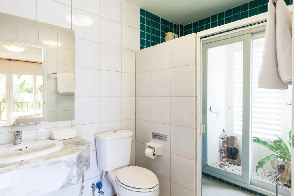 Baan Talay Samran 4 Bedrooms Villa with Beach and 3 pools