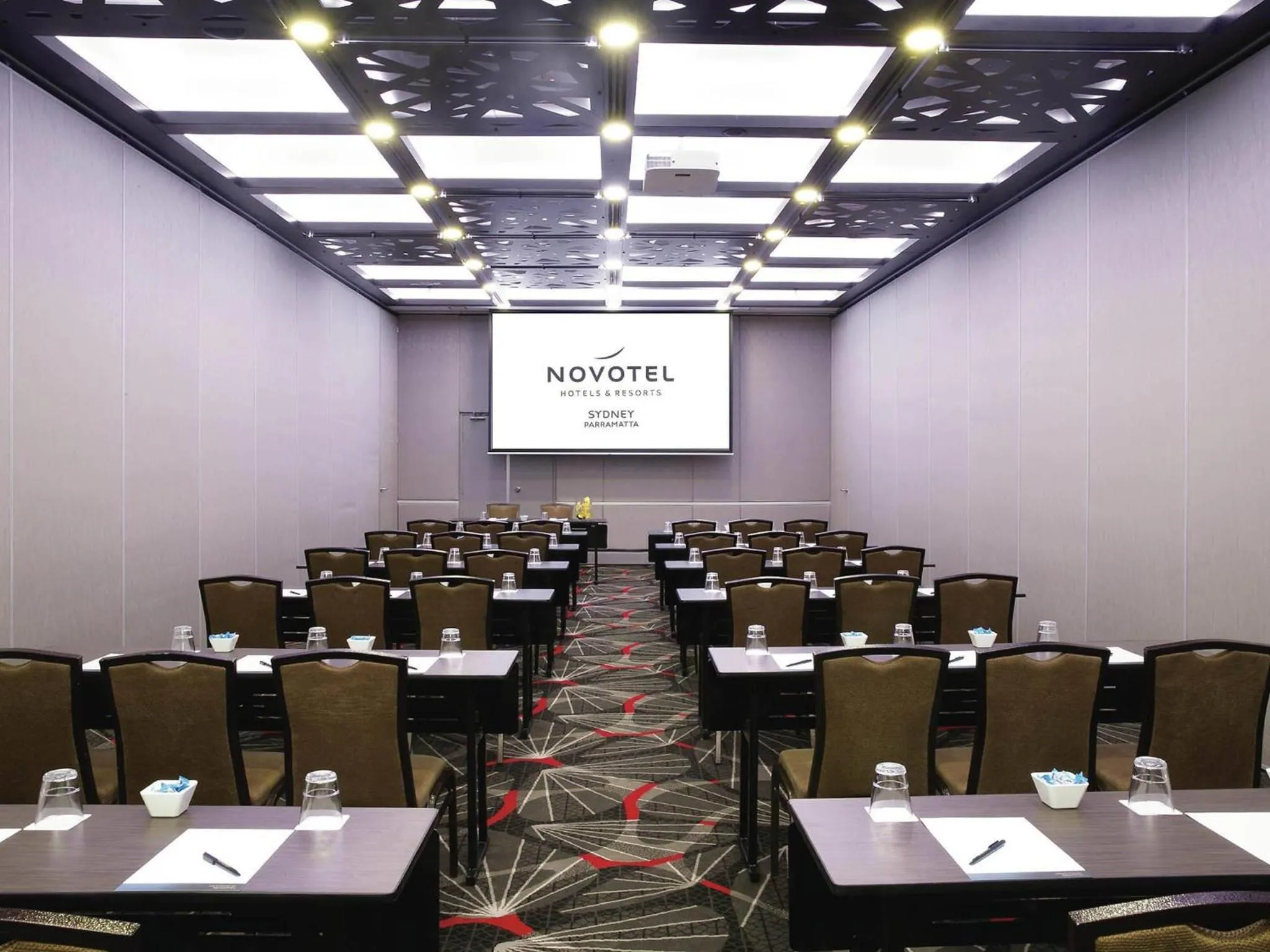 Meeting/conference room in Novotel Sydney Parramatta