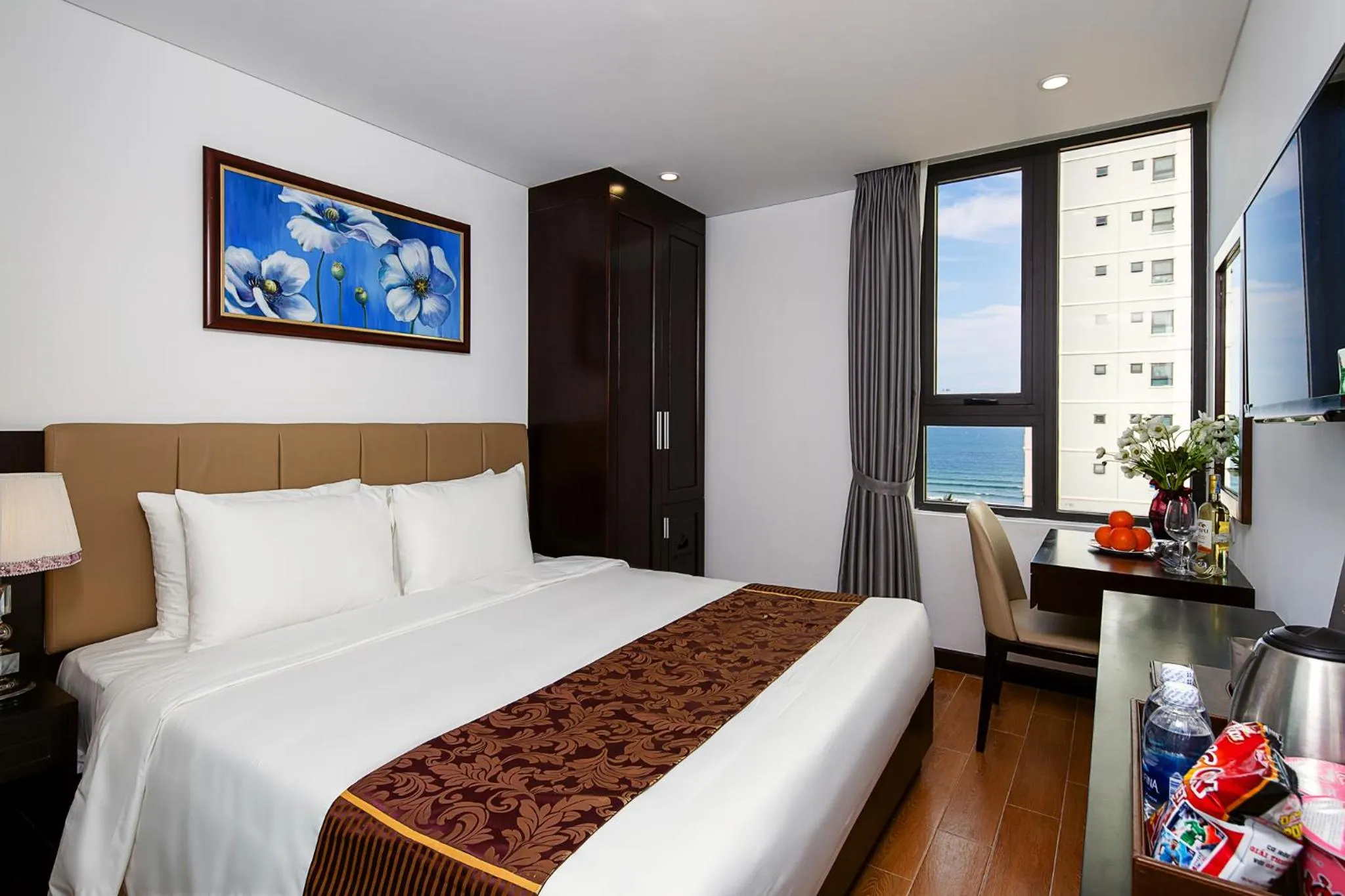 Bed in Golden Line Hotel Danang