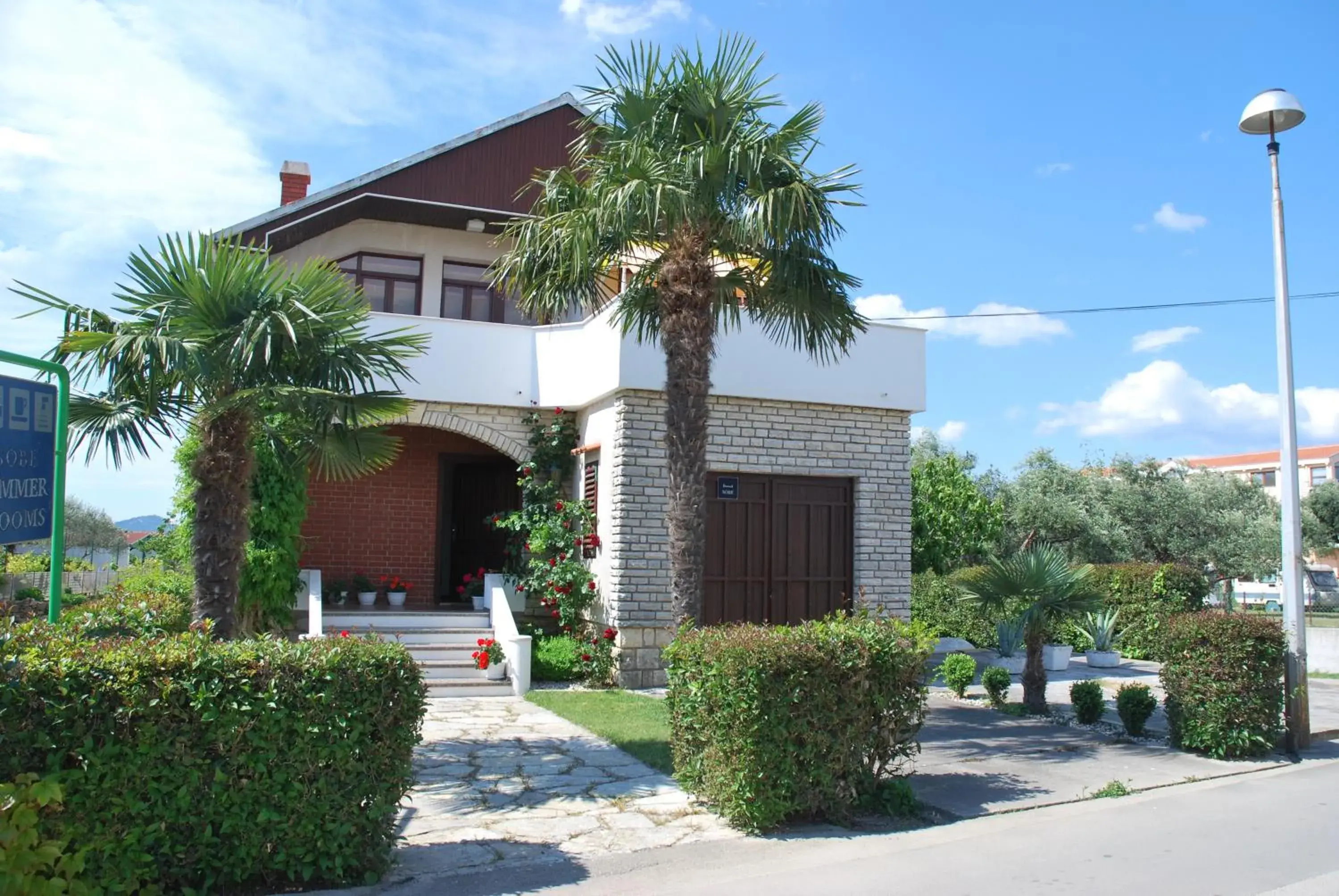 Guesthouse Ema Guesthouse Ema