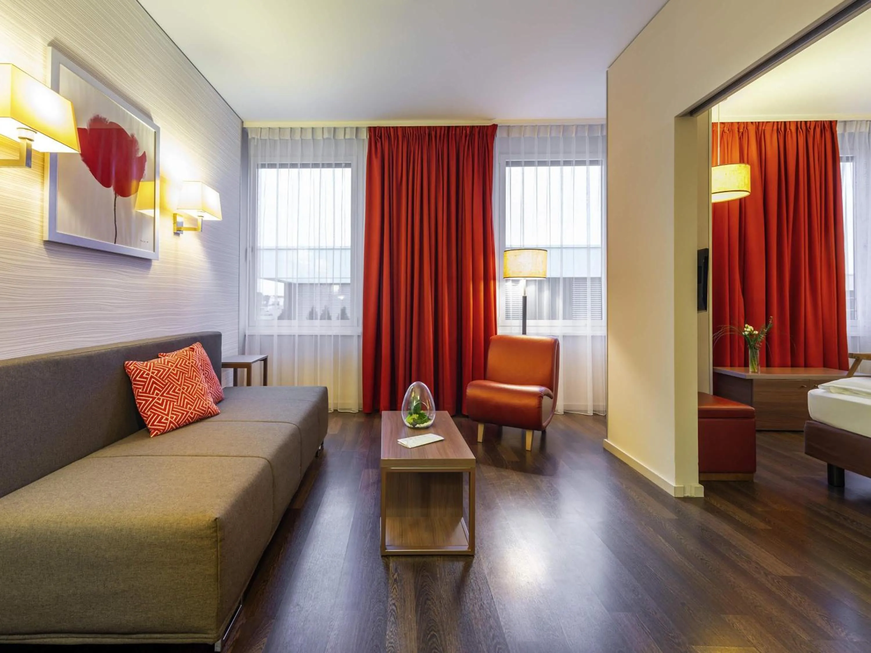 Bedroom, Bed in Aparthotel Adagio Berlin Kurfürstendamm