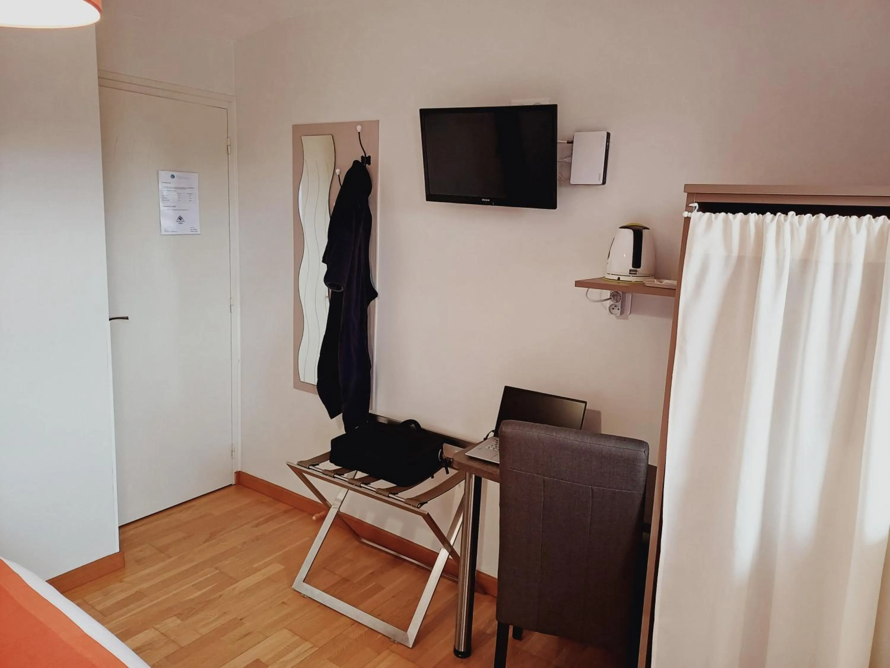 TV and multimedia in Les Terrasses du Ris