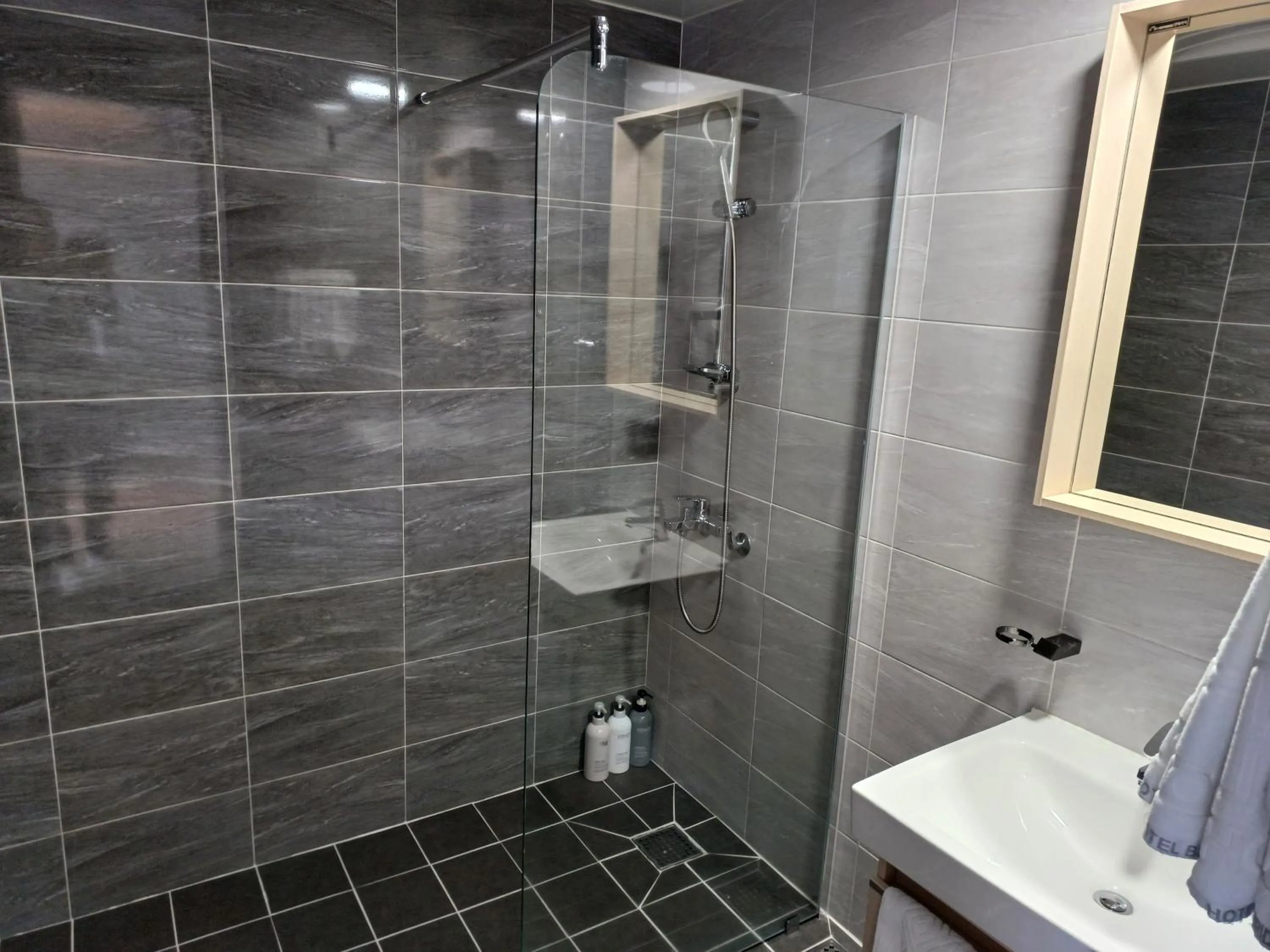 Tongyeong Bridge Hotel