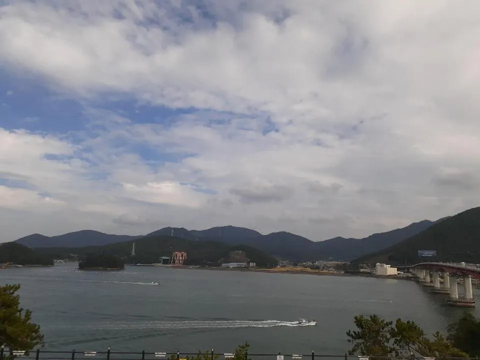 Tongyeong Bridge Hotel